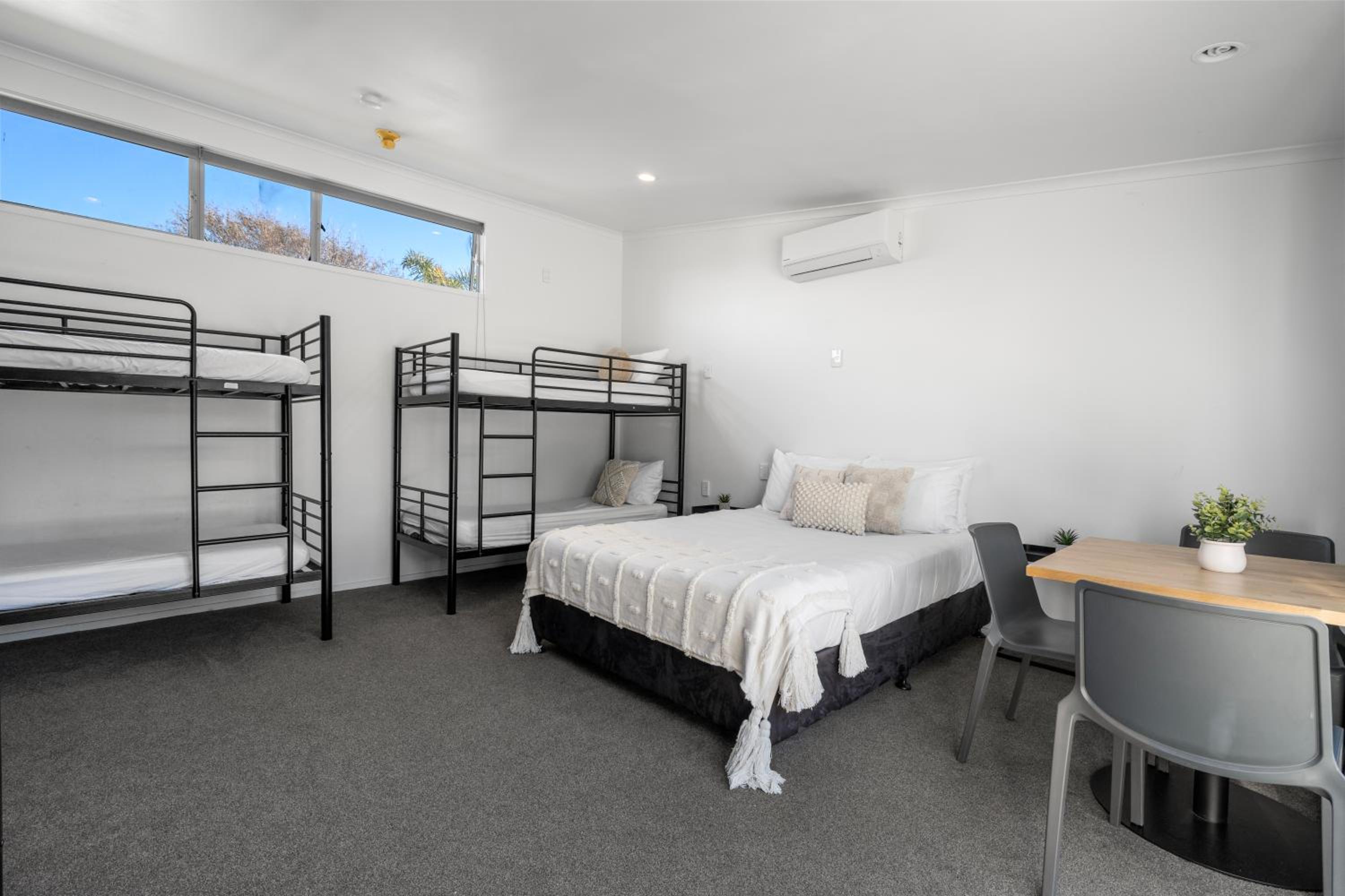 Tasman Holiday Parks - Beachaven