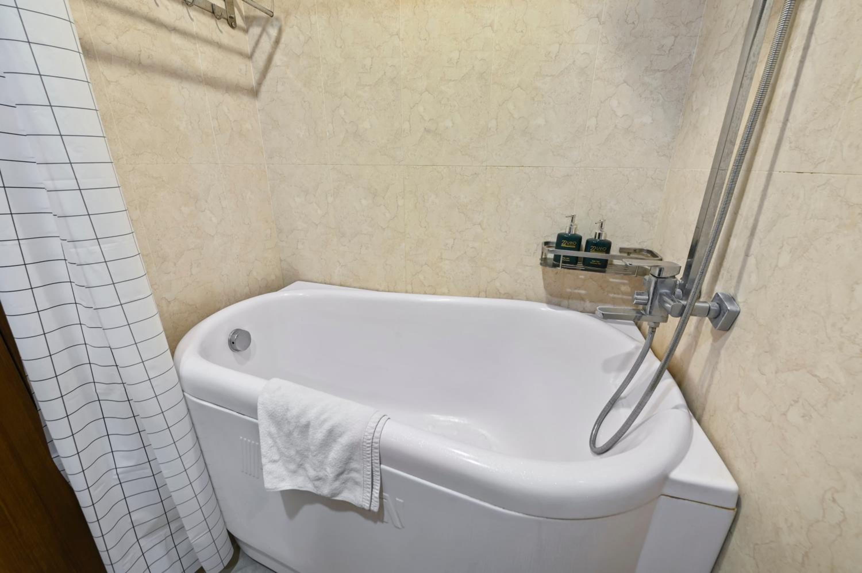 22housing Hotel 20 Linh Lang