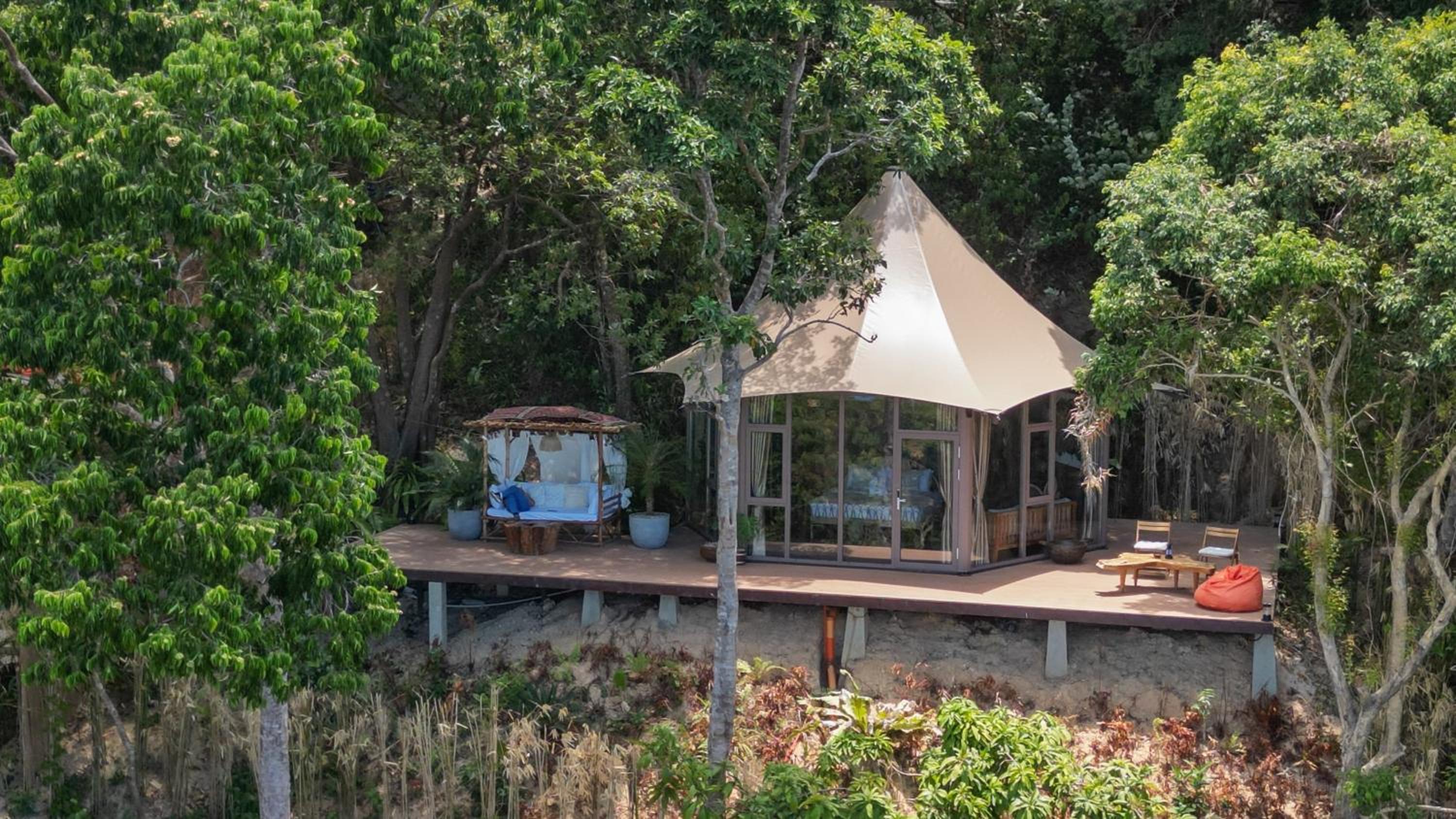 The Jungle Lodge -Glamping at Karuna El Nido view 5