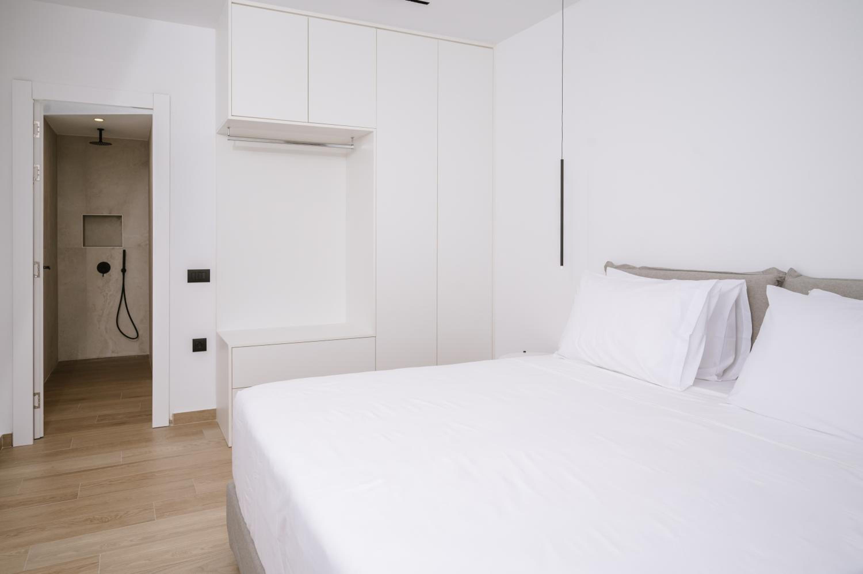 Aetheria & Aura Suites by Temma Villas
