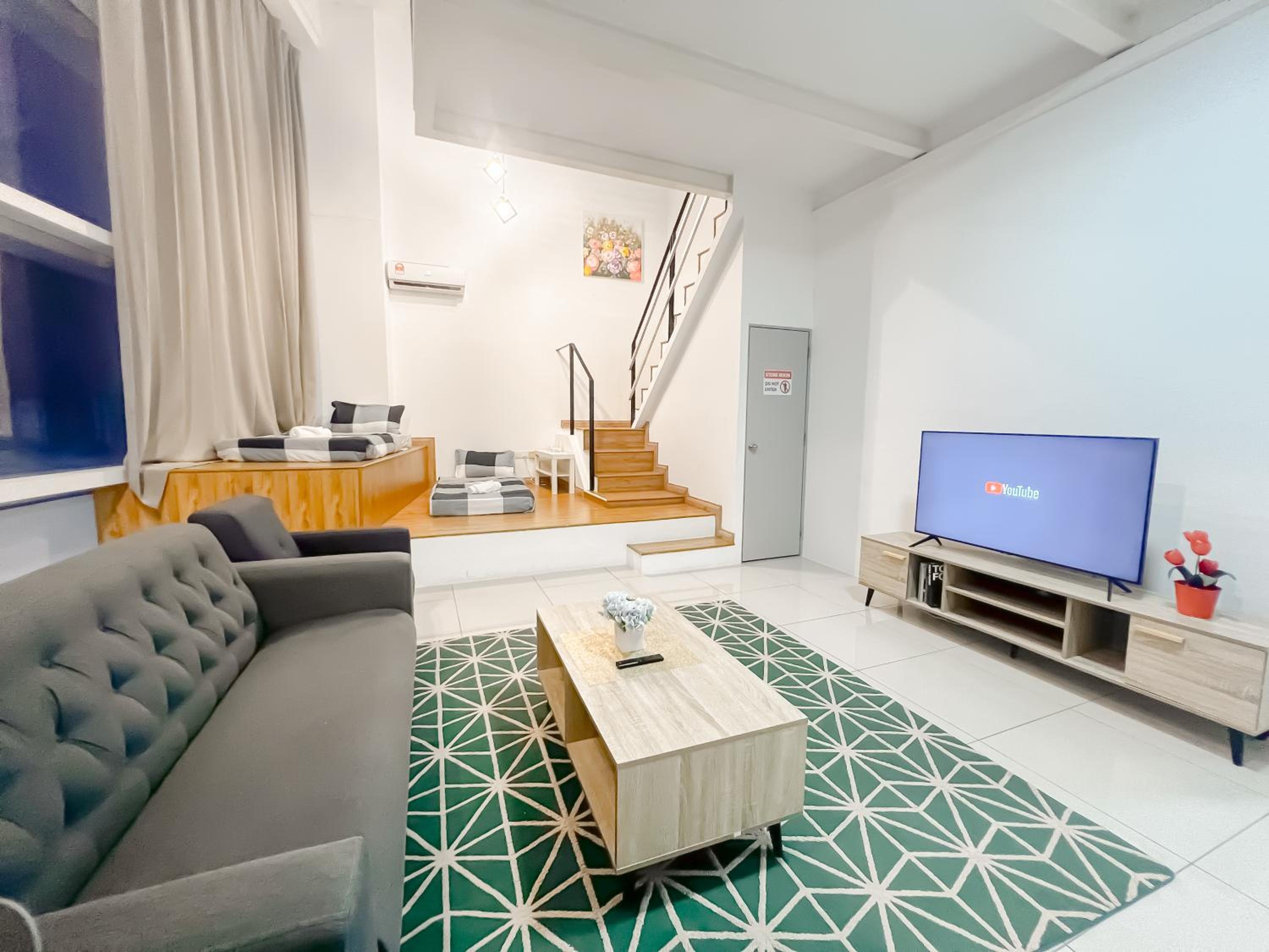 Empire City PJ Signature Suites by Manhattan Group photo 8
