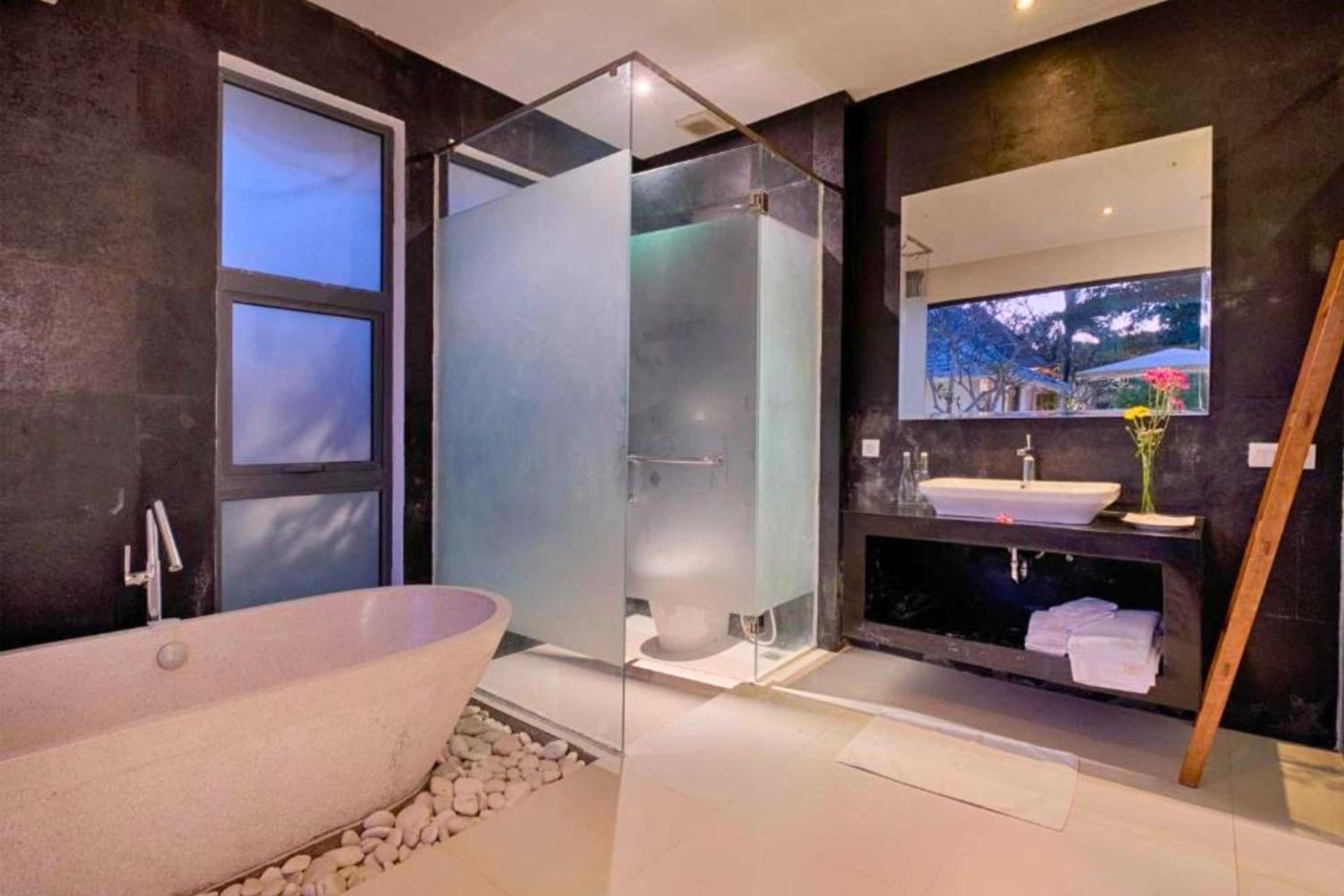 Andani Modern 3BR Private Pool Villa view 5