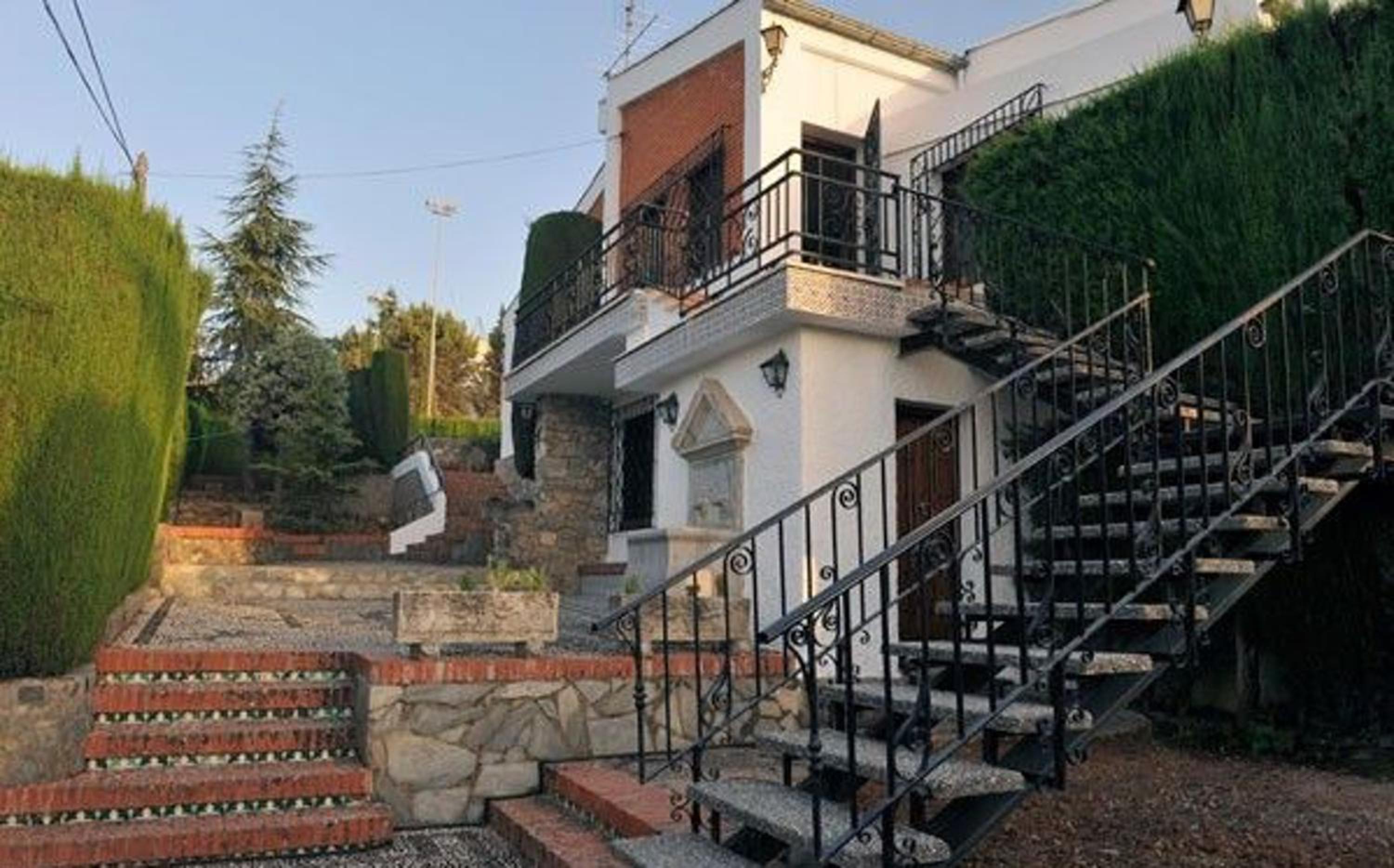 Spacious Villa with Private Pool in Monachil