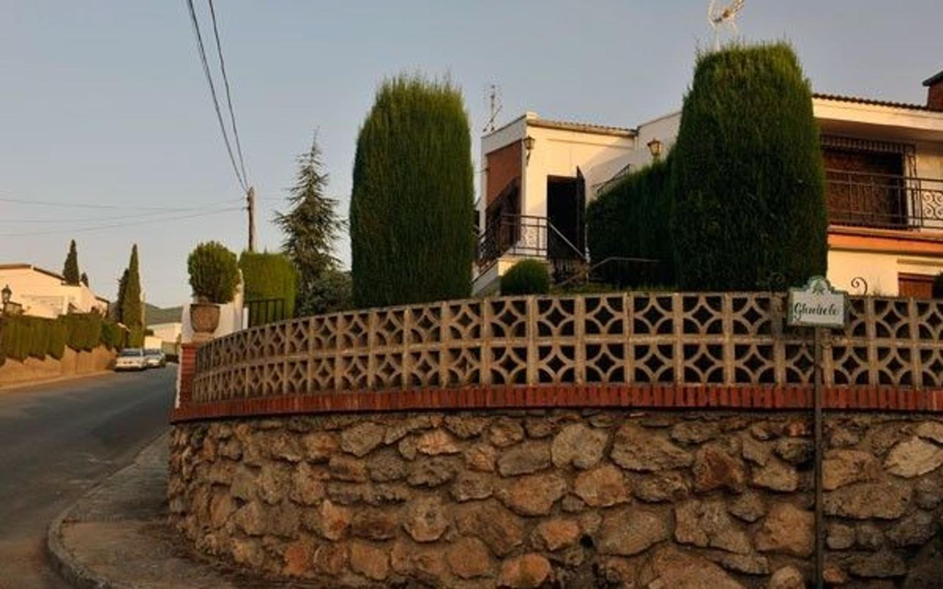 Spacious Villa with Private Pool in Monachil