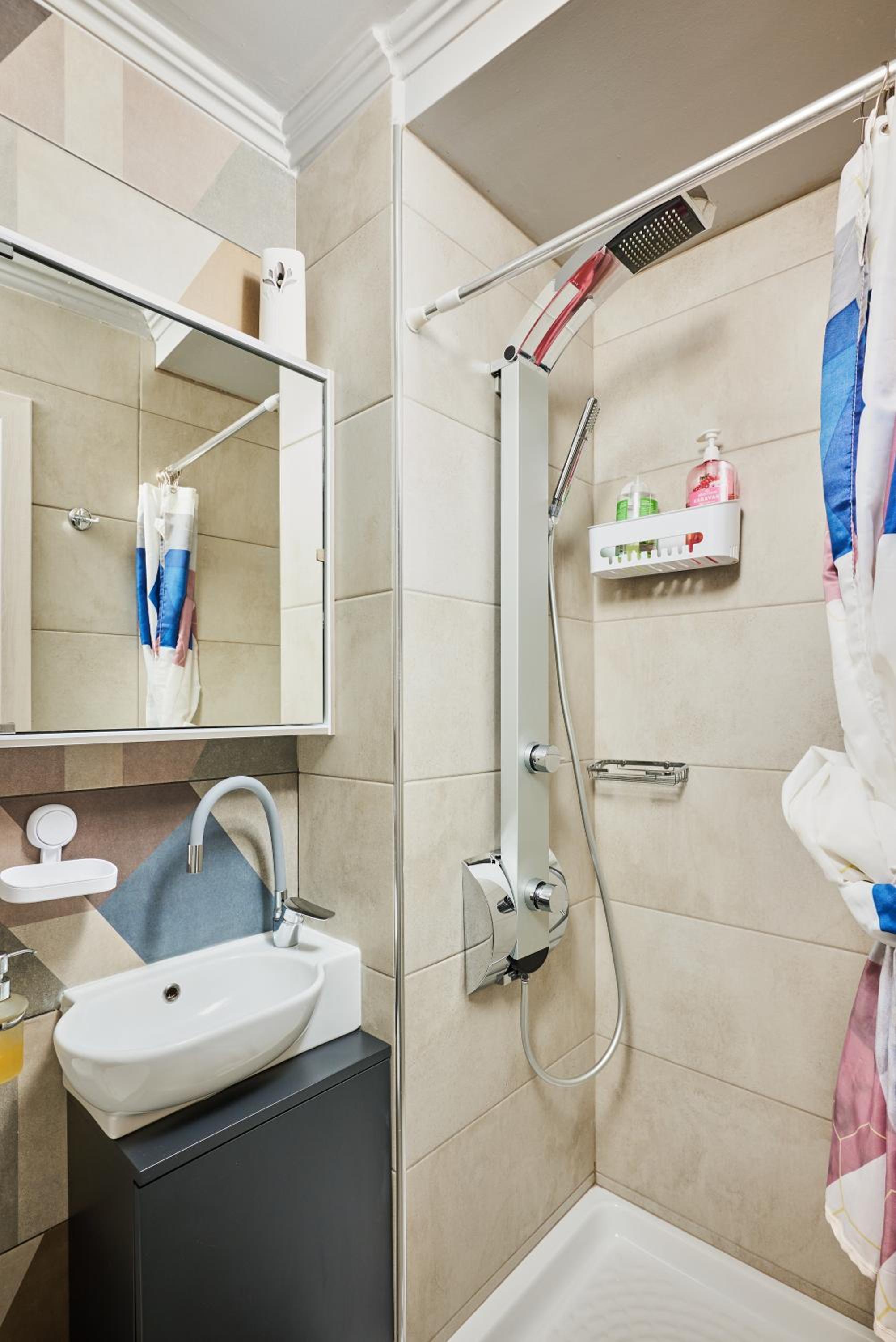 VM CENTRAL STUDIO en Heraklio Town — bathroom