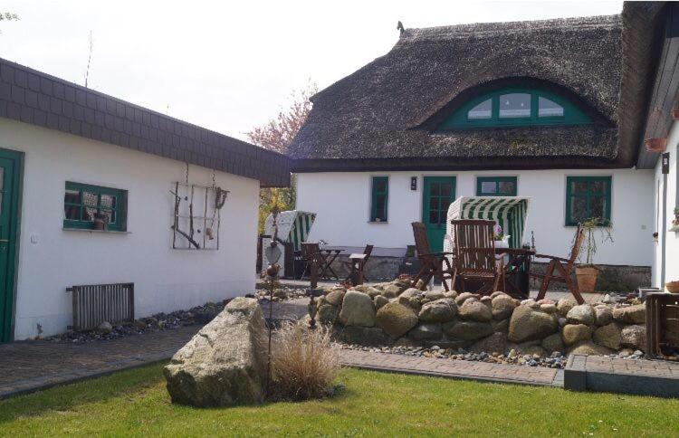 Haus Ostseerose - Ferienwohnungen