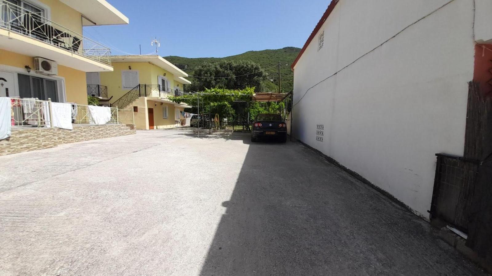 Verletis Apartment 2 view 5