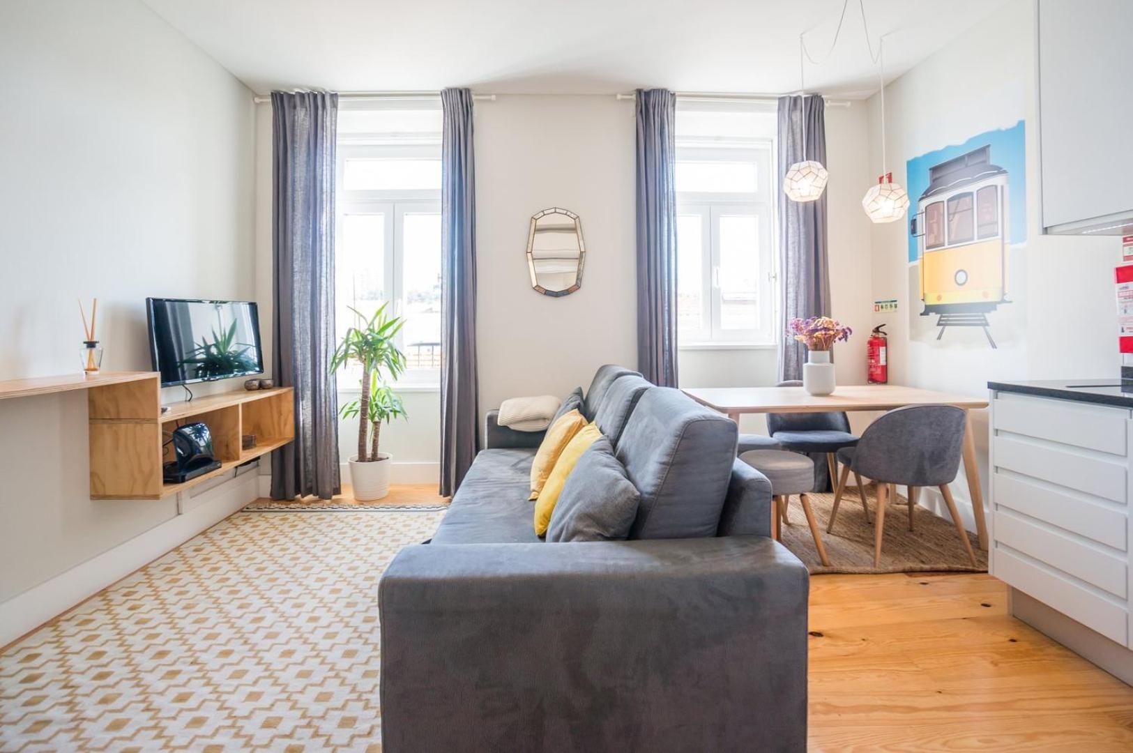 GuestReady - Chic and vibrant stay near Anjos