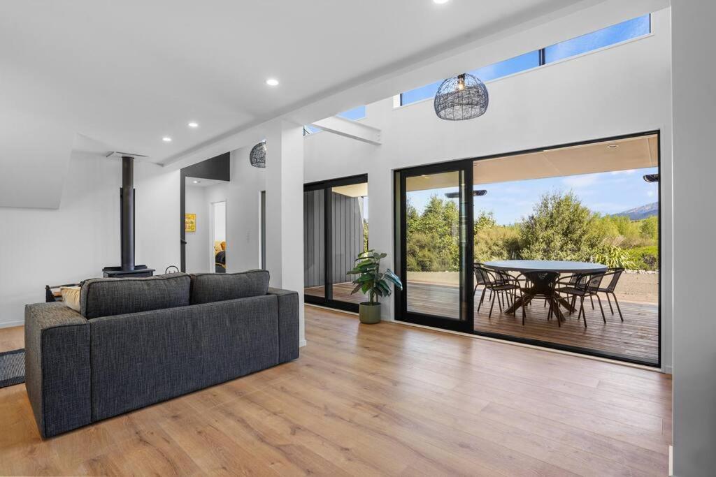 Hanmer Springs Ridge Retreat view 4