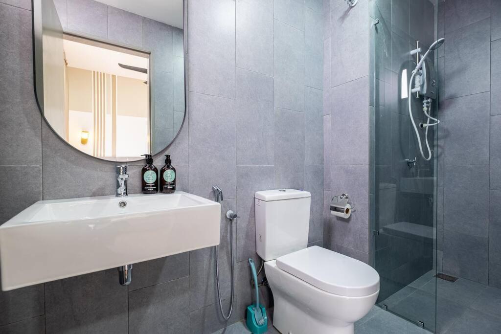 Family Gateaway M Vertica 4BR near w Infinity Pool