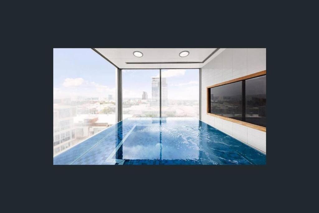 Unique Lvl 1 Apartment Morphett