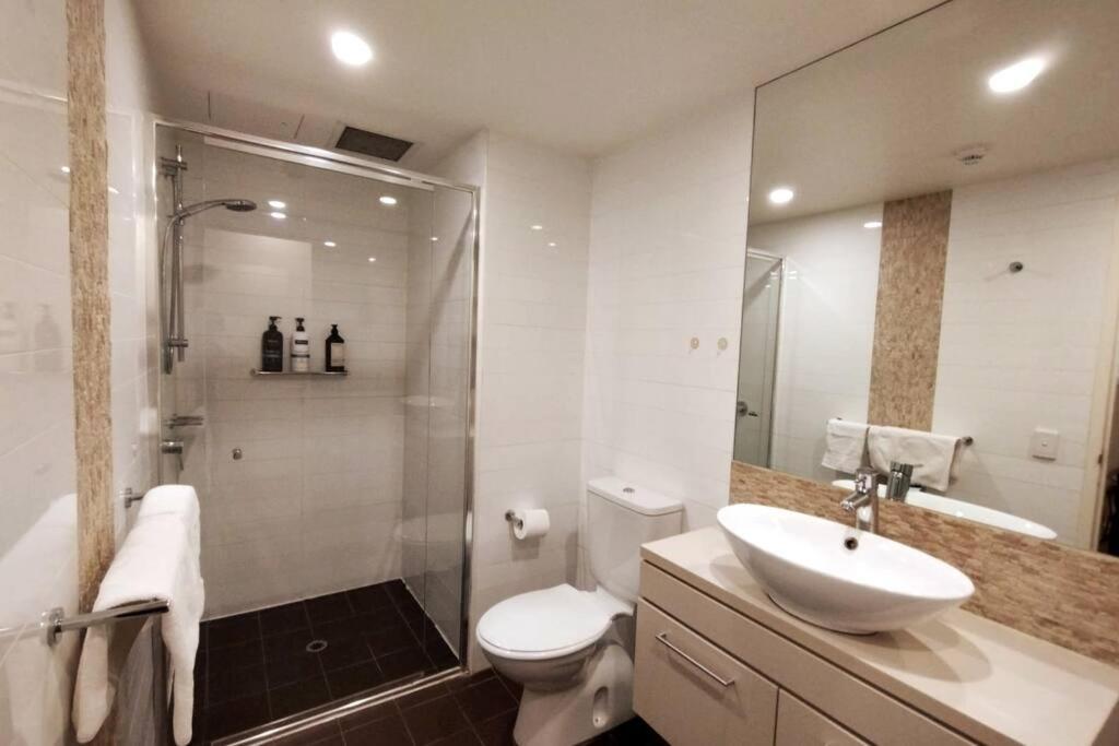 Unique Lvl 1 Apartment Morphett