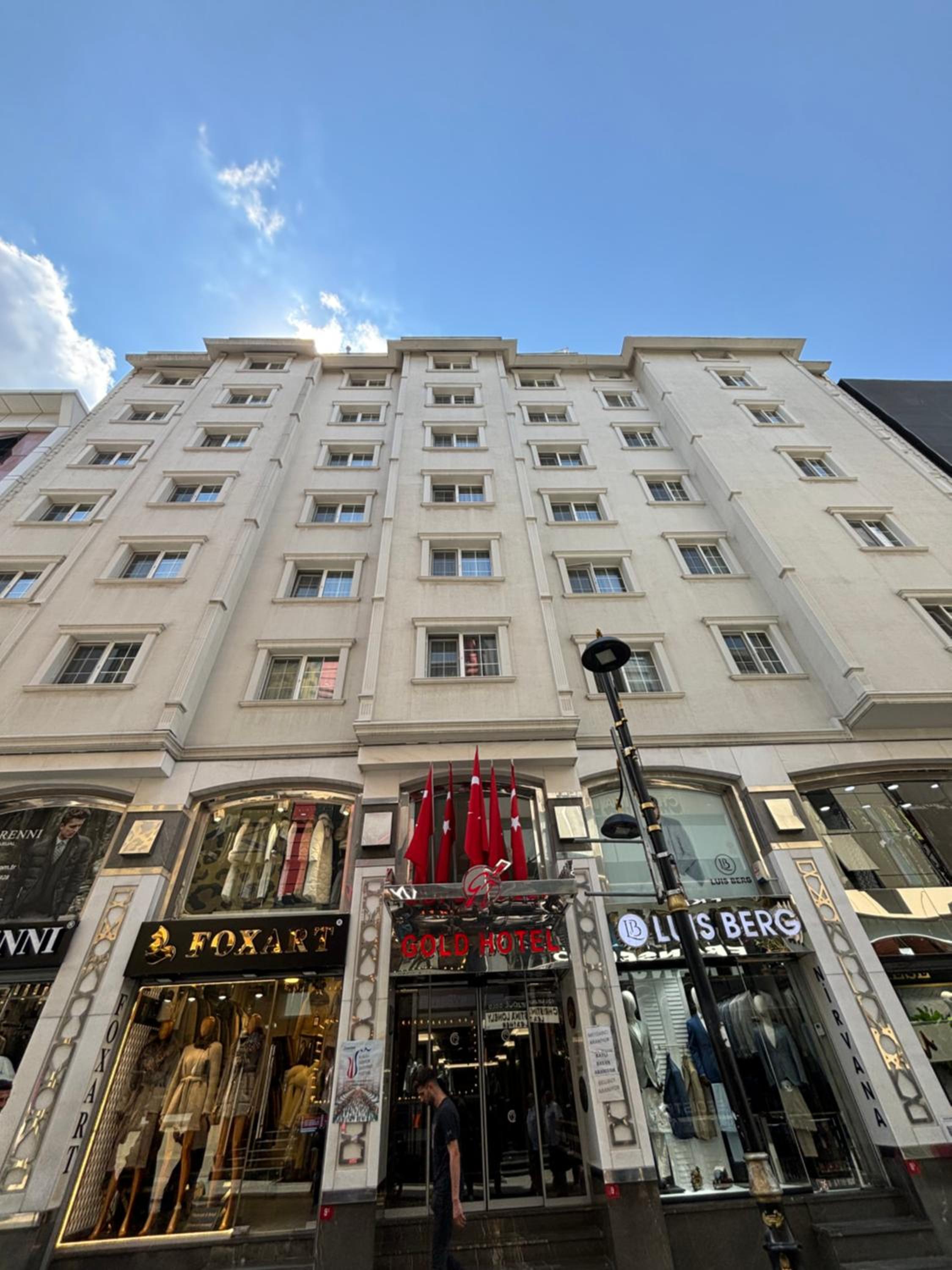 Gold Otel - Image 56