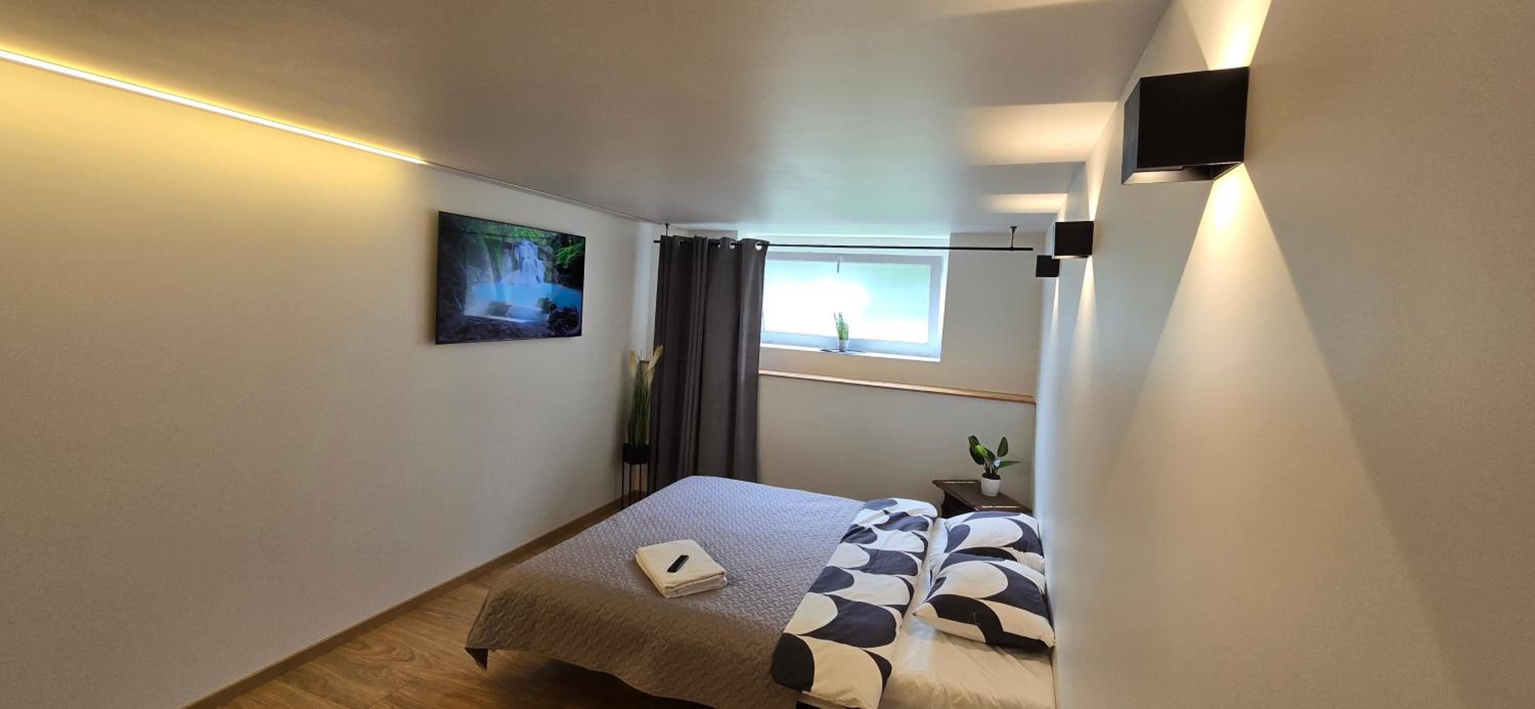 T4 Studio apartment