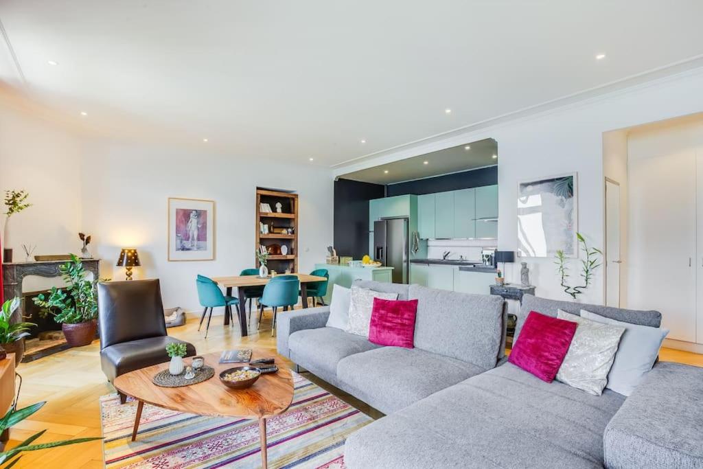 Logement avec vue panoramique à 2 pas du lac Léman