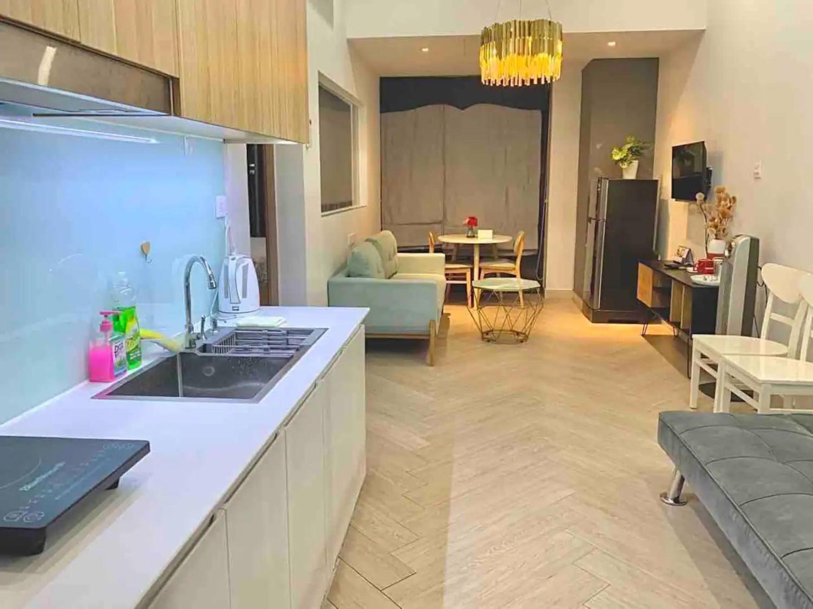Regalance Apt View City D2