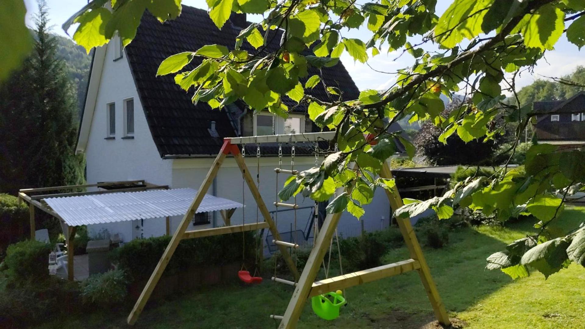 YALET Ferienhaus 2 appartementen vlakbij Willingen