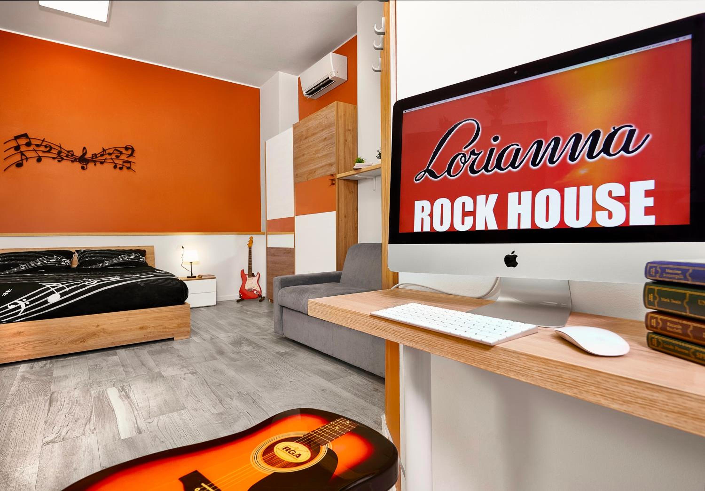 Lorianna Rock House