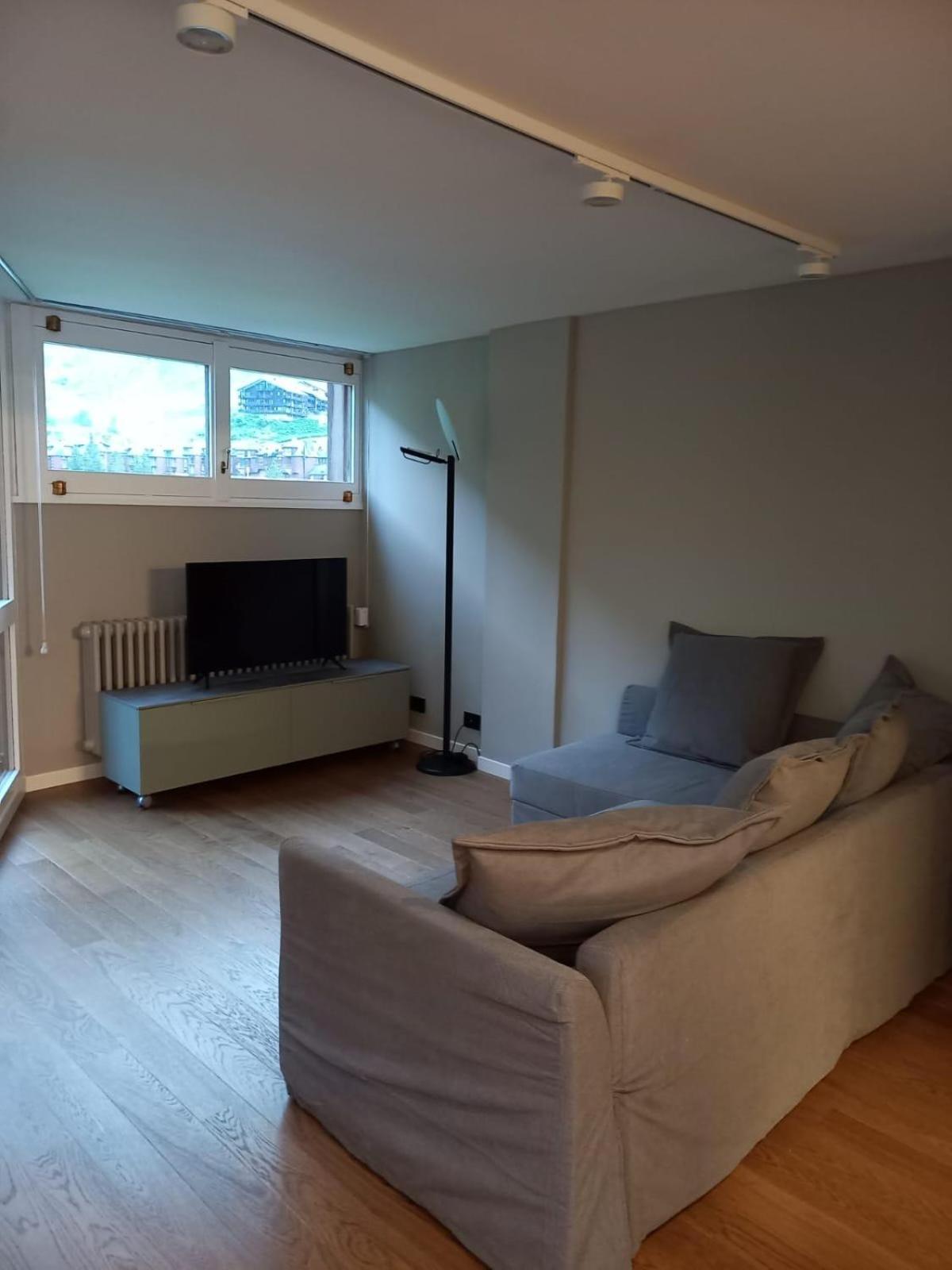 Condominio Alpe Bardonay view 4