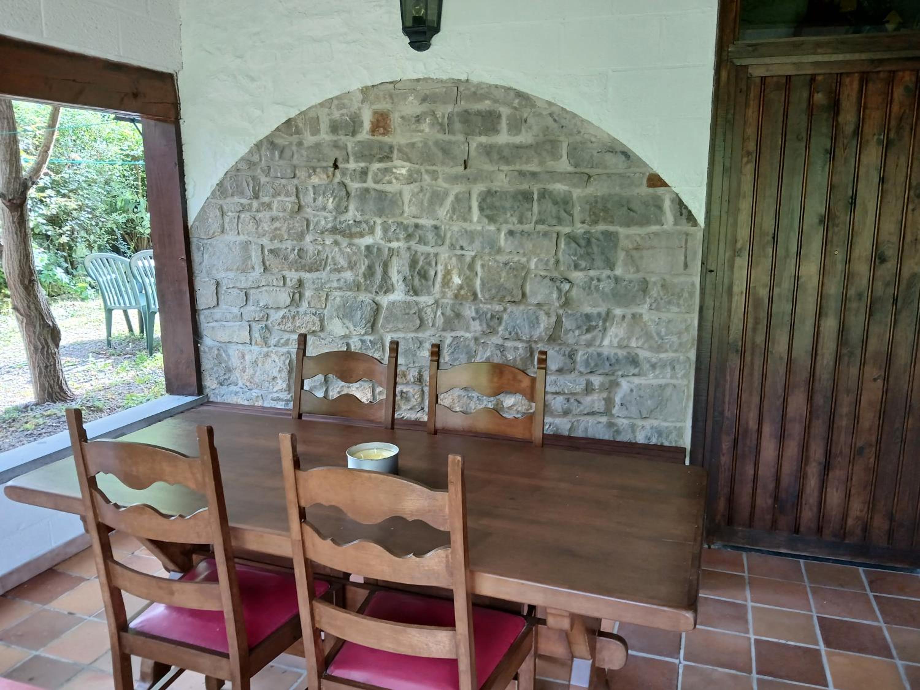Gite Les Chavautes rustic style