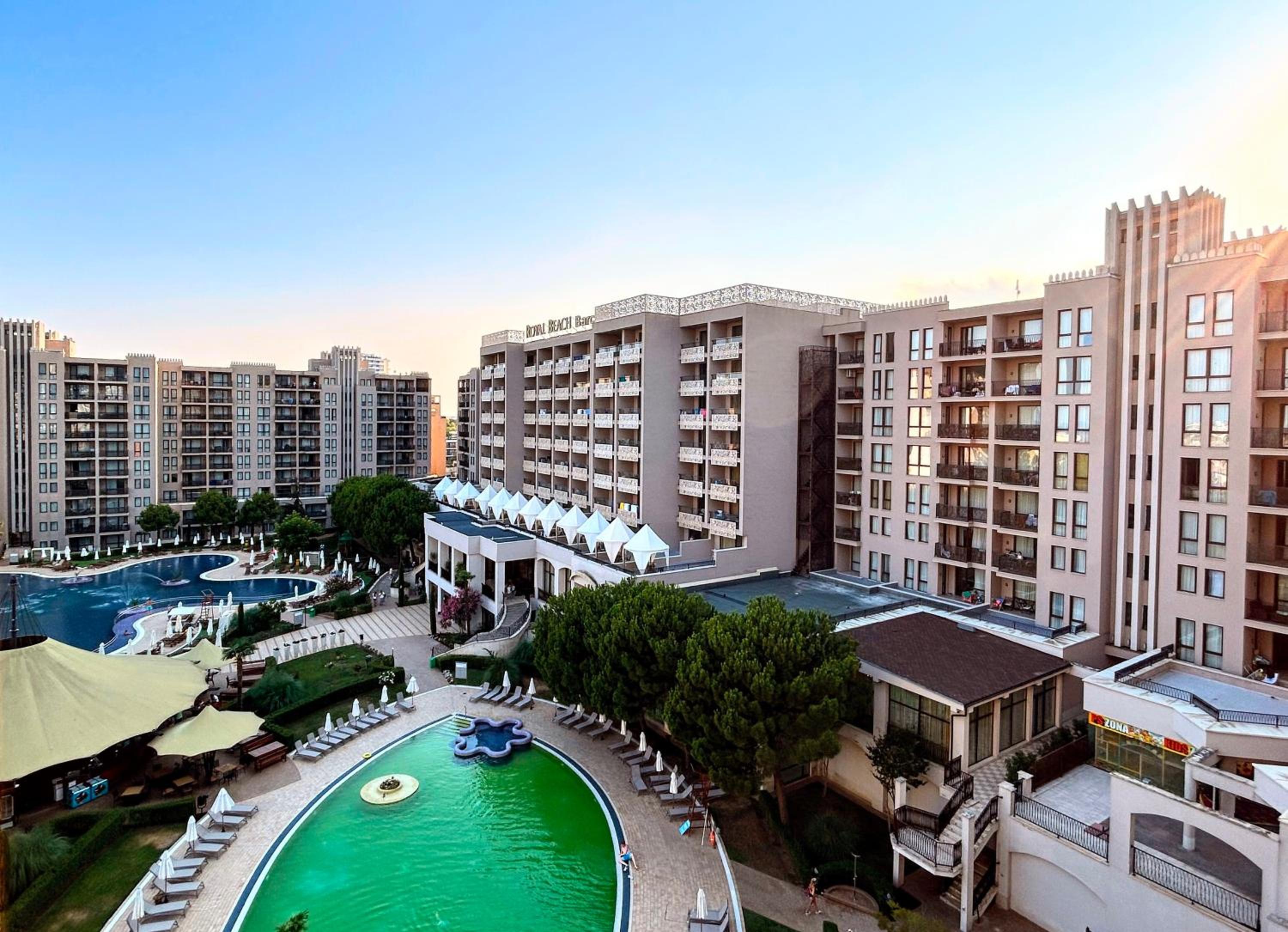 Hotel Royal Beach Premium - Image 1