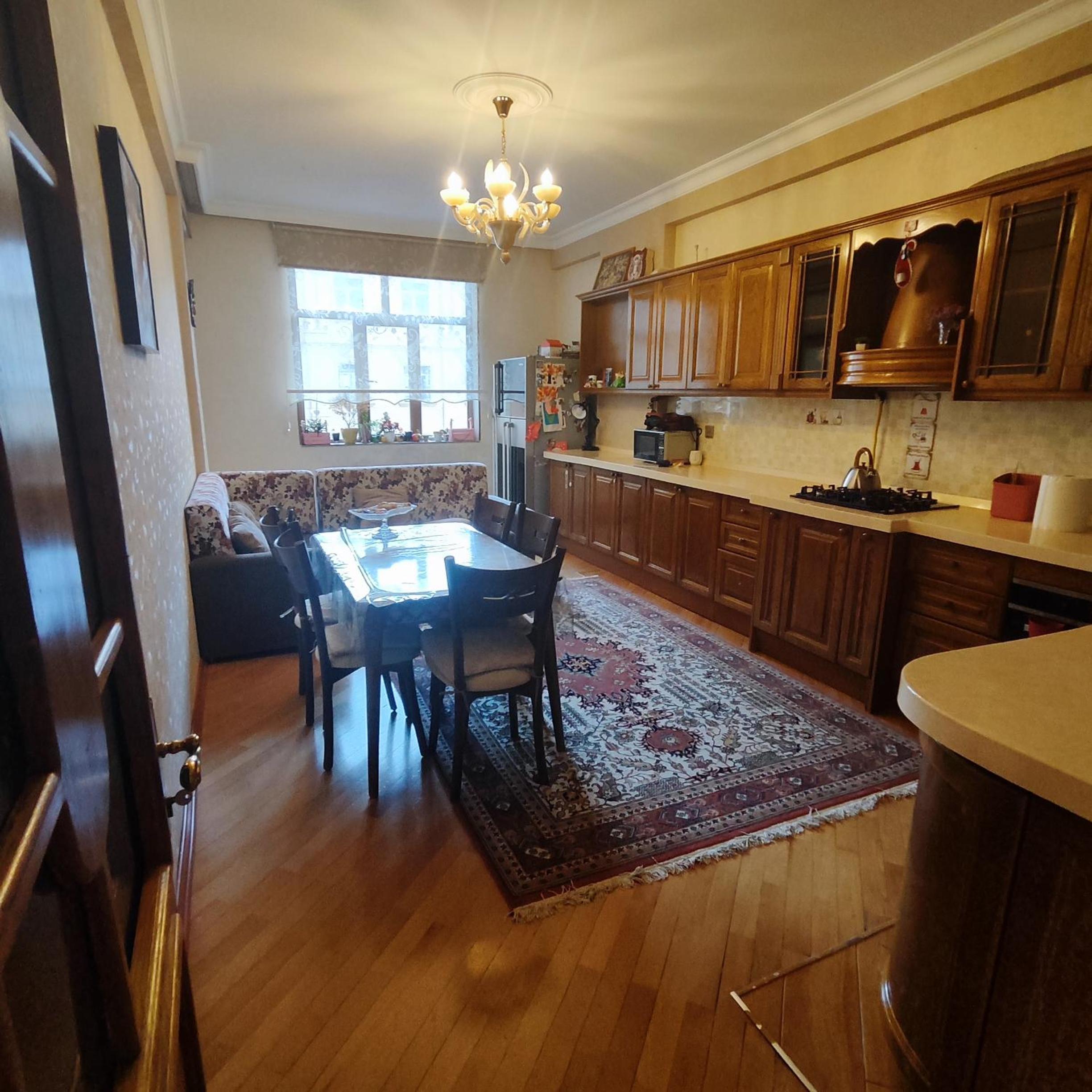 Apartment near to 28 May Metro station