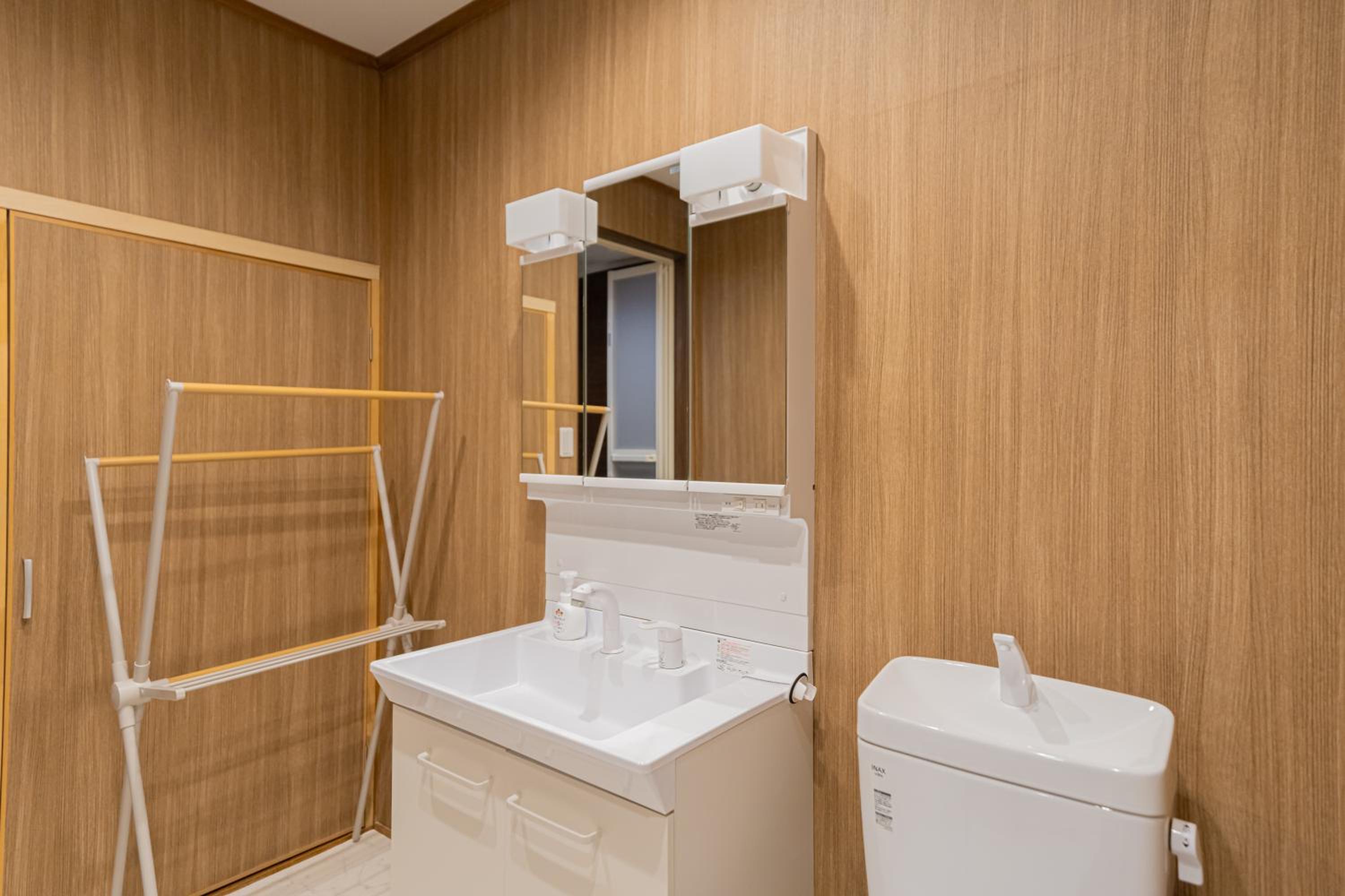 RELAX Condo Namba Daikokucho