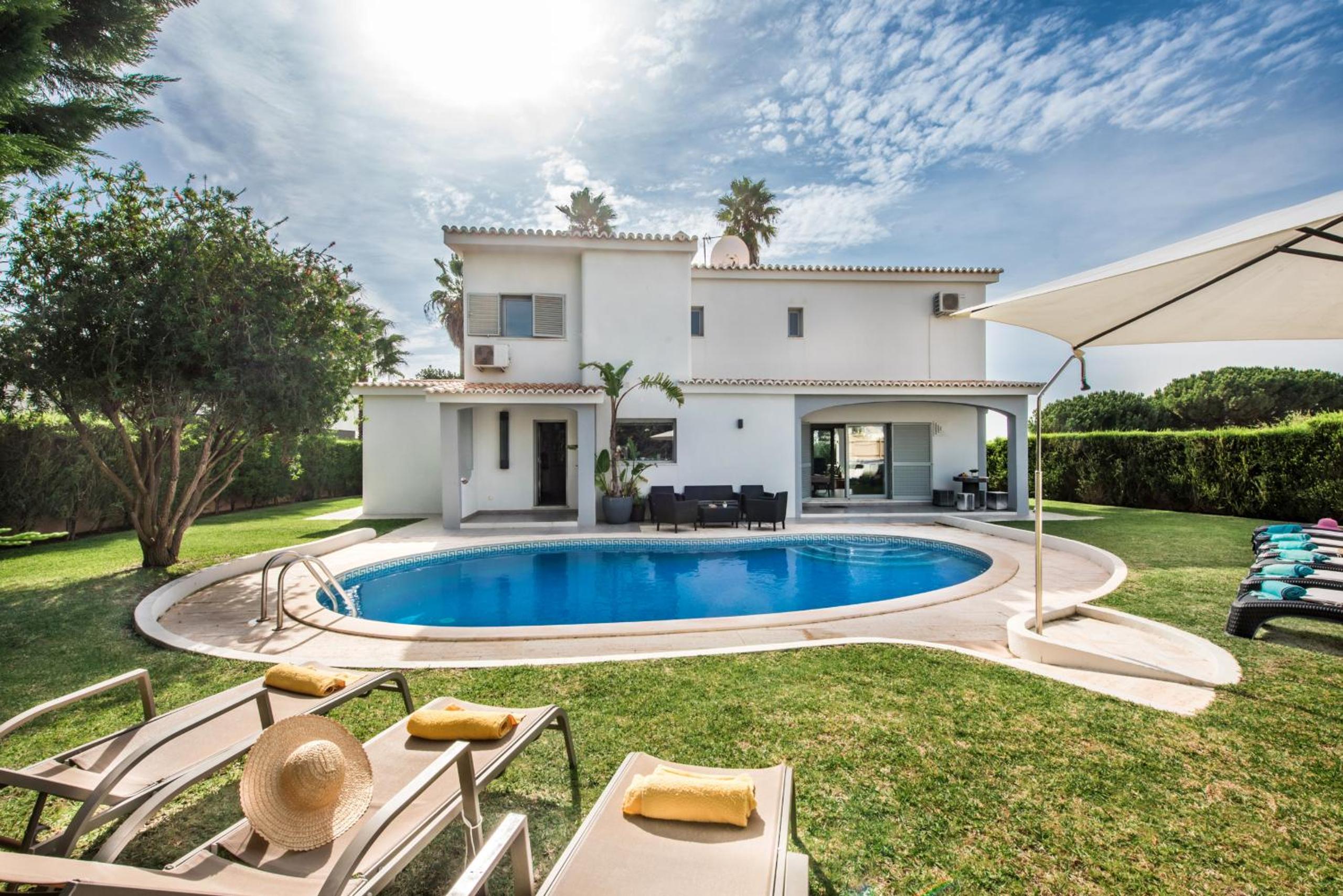 SeaBreeze by Algarve Villa Holidays