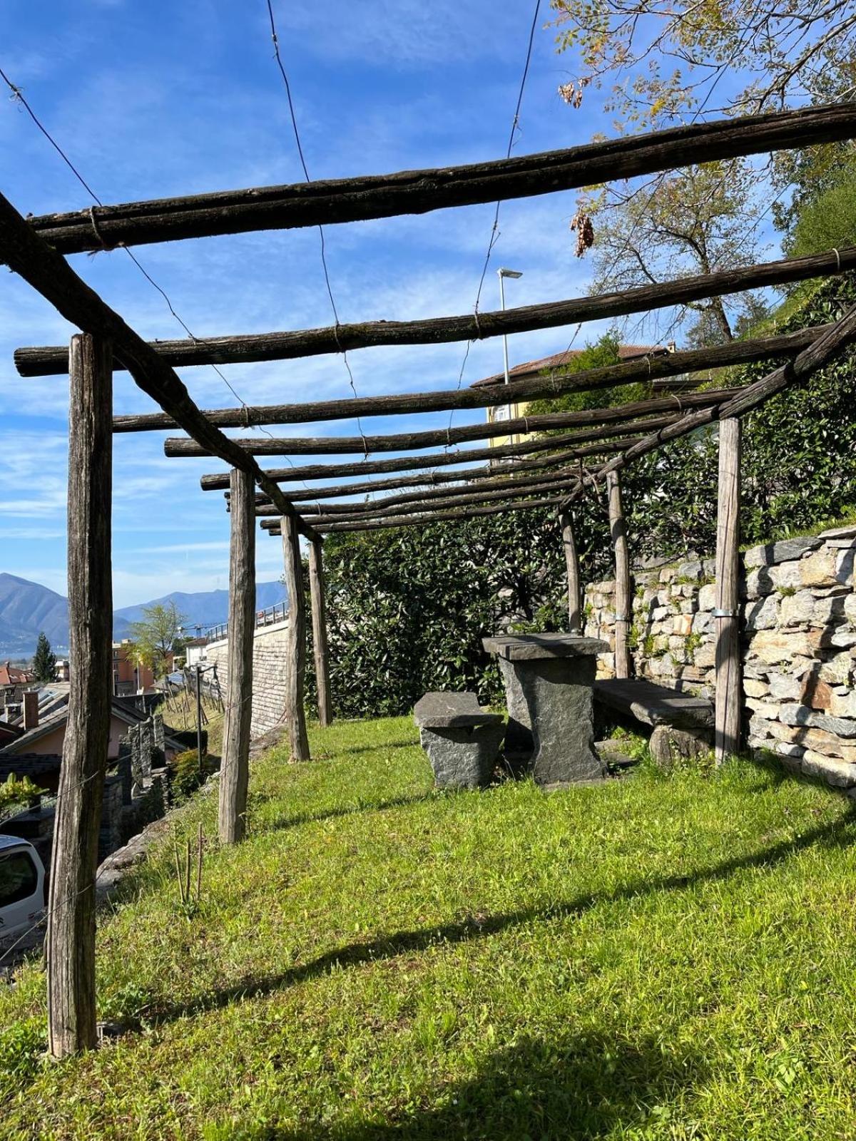 Charmantes Rustico mit Seeblick und Garten
