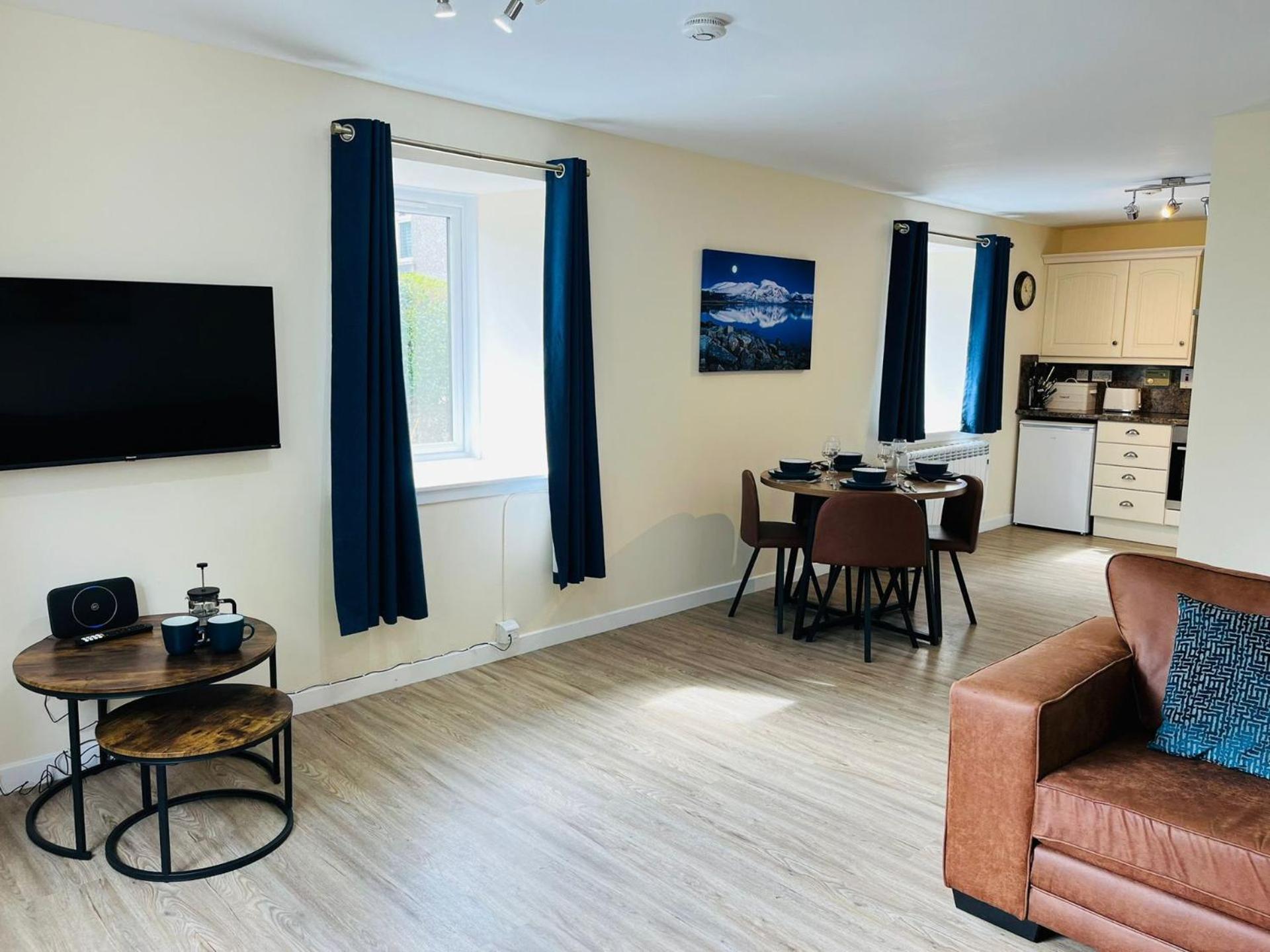 Marina Apartments 2