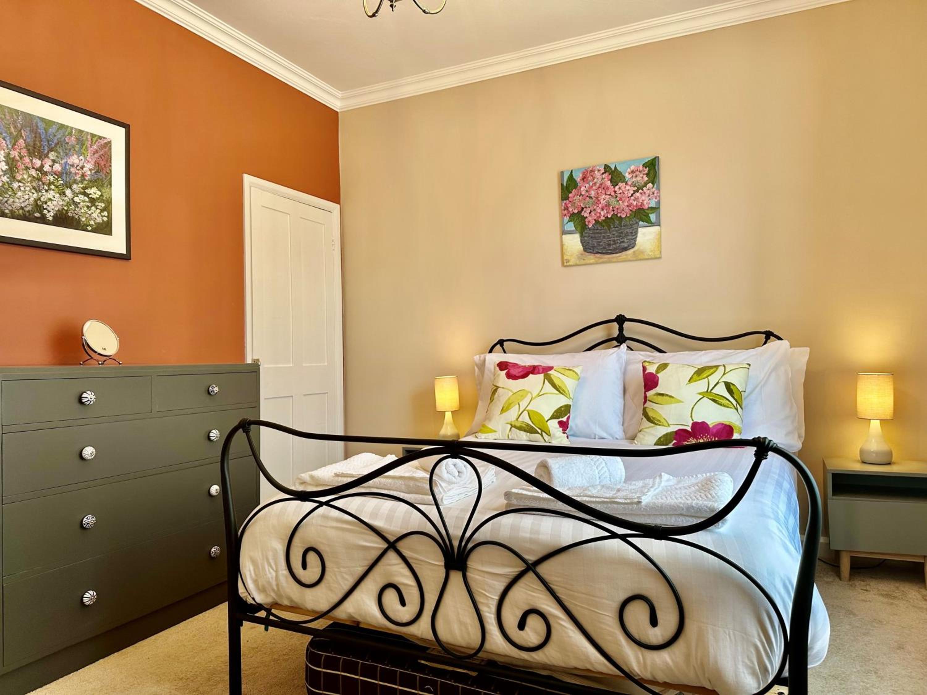 4 Longford Cottages