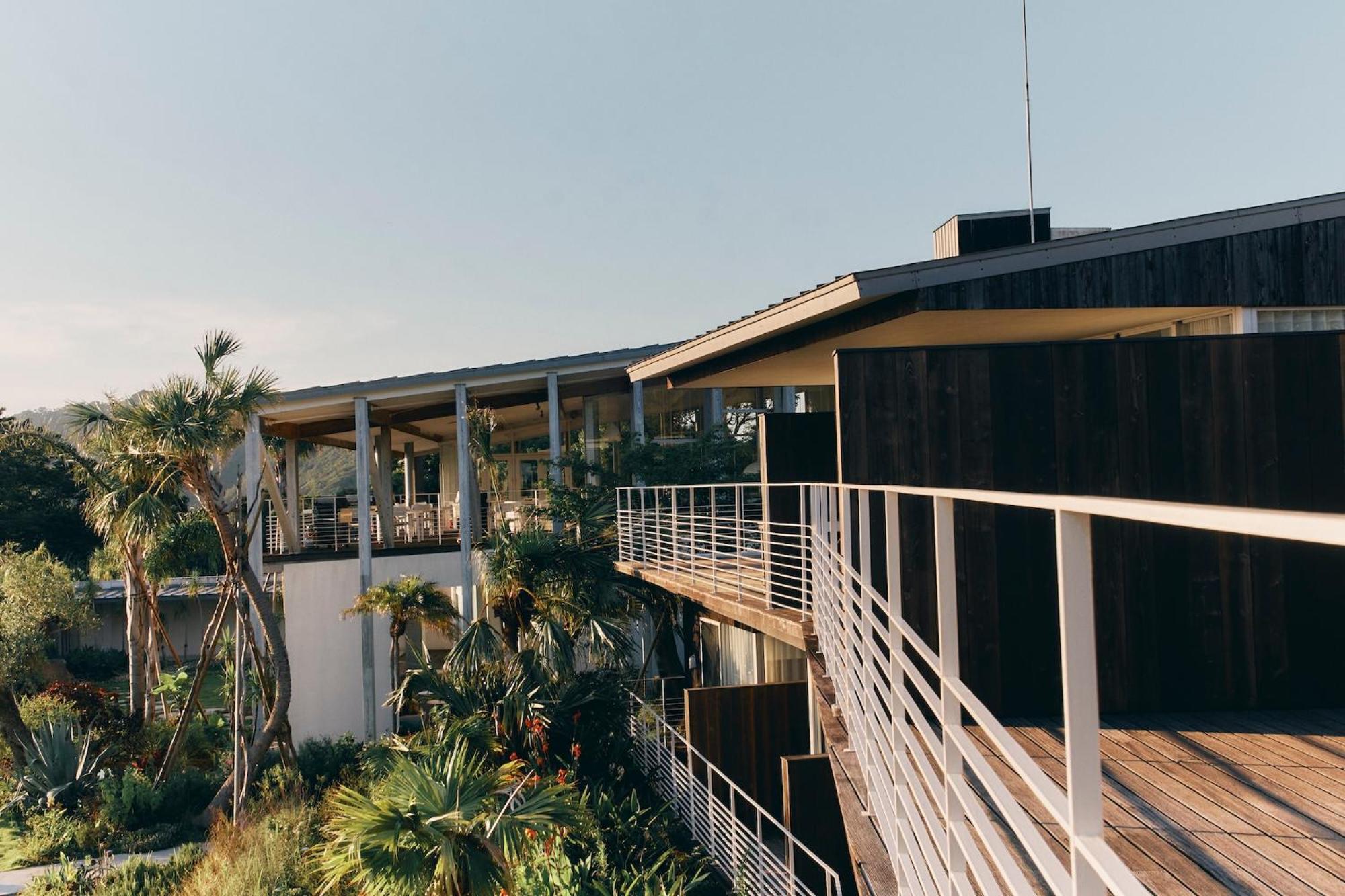 Hotel BOTANICAL POOL CLUB - Image 1