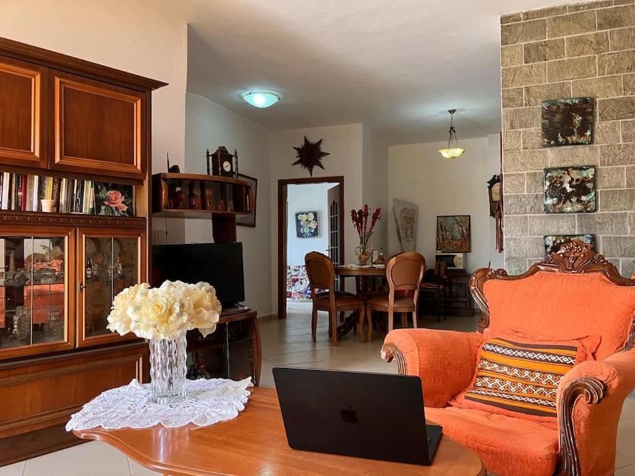 Roz Apartment