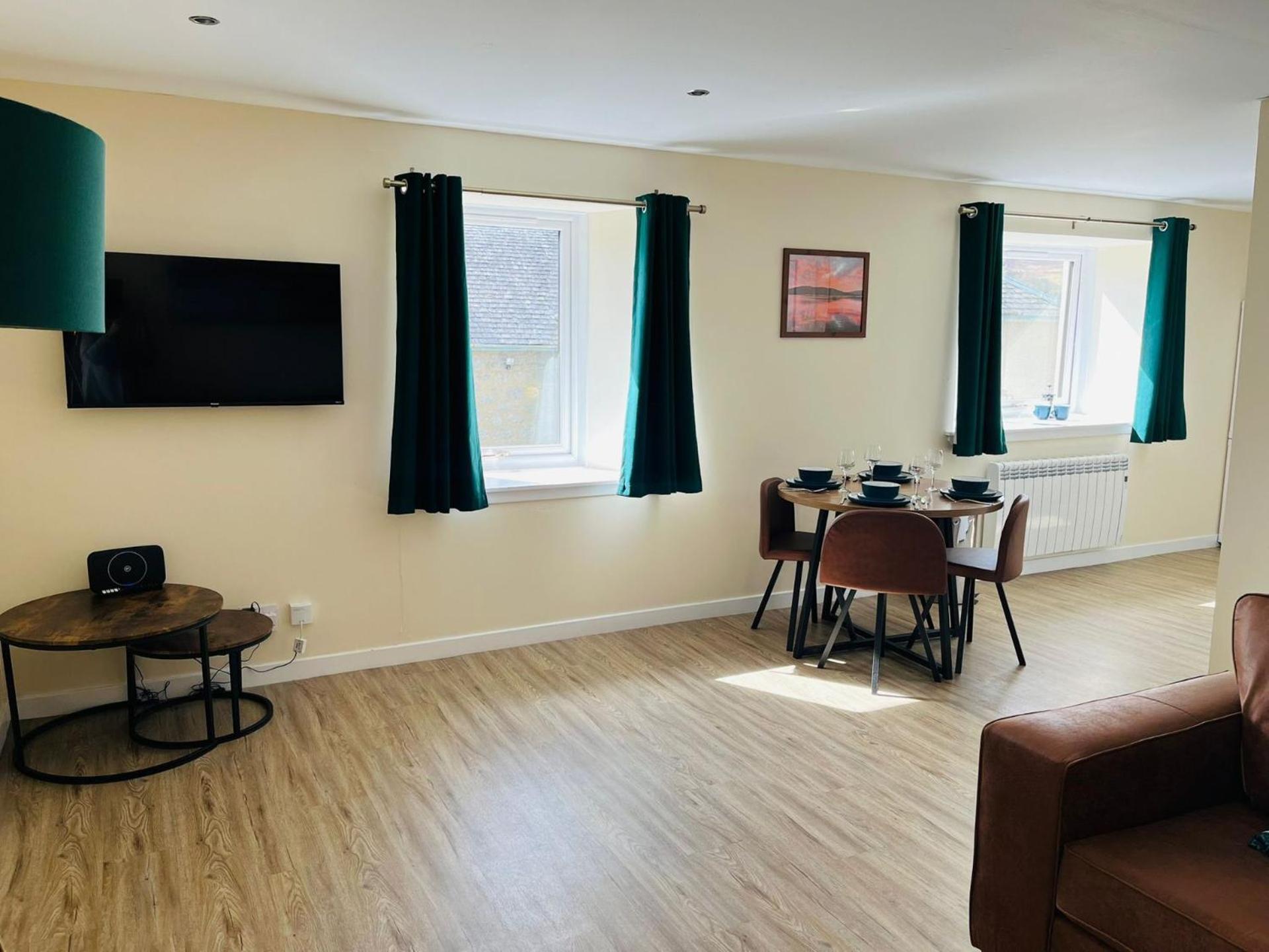 Marina Apartments 3