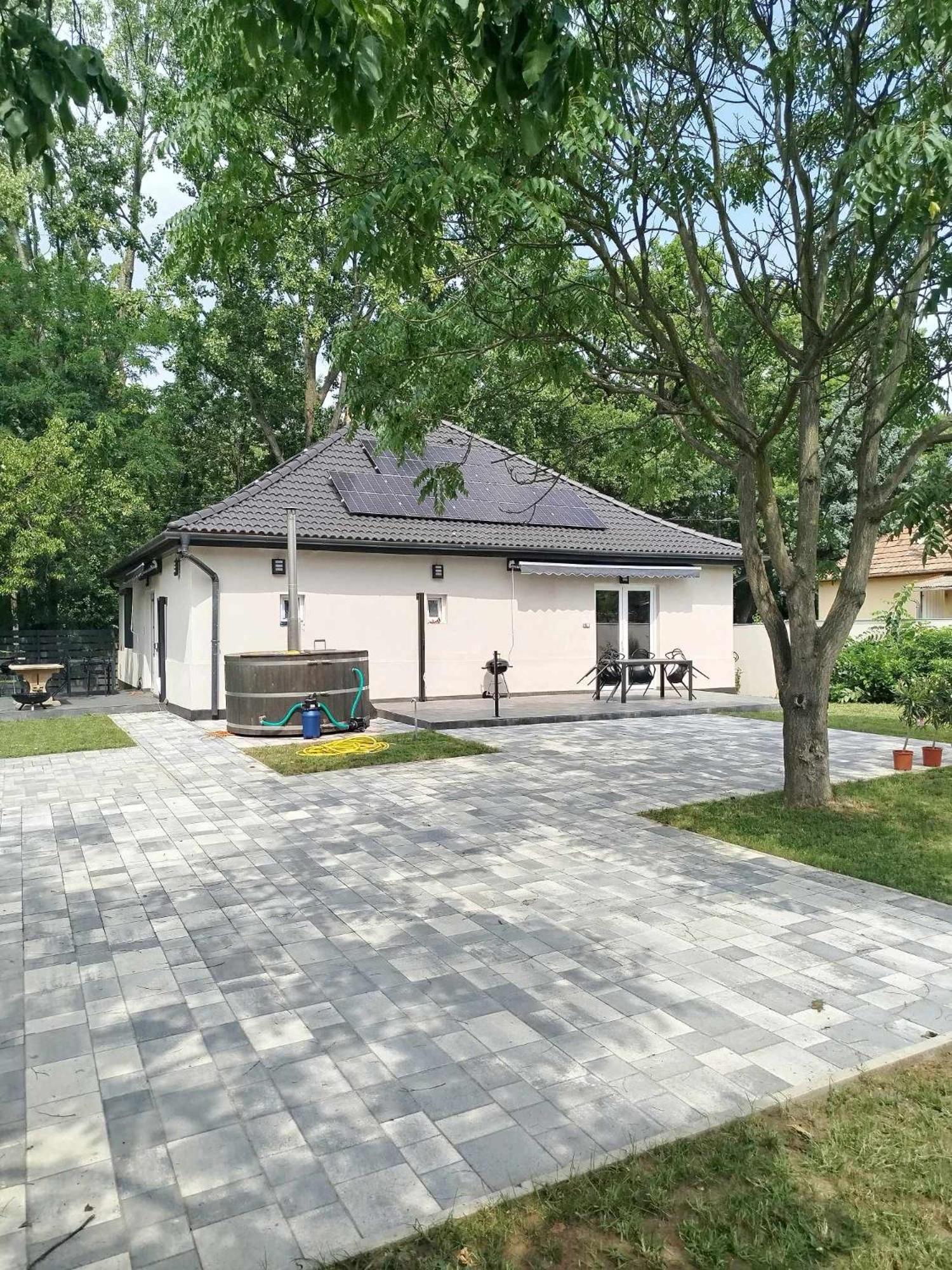 Karát Apartmanok
