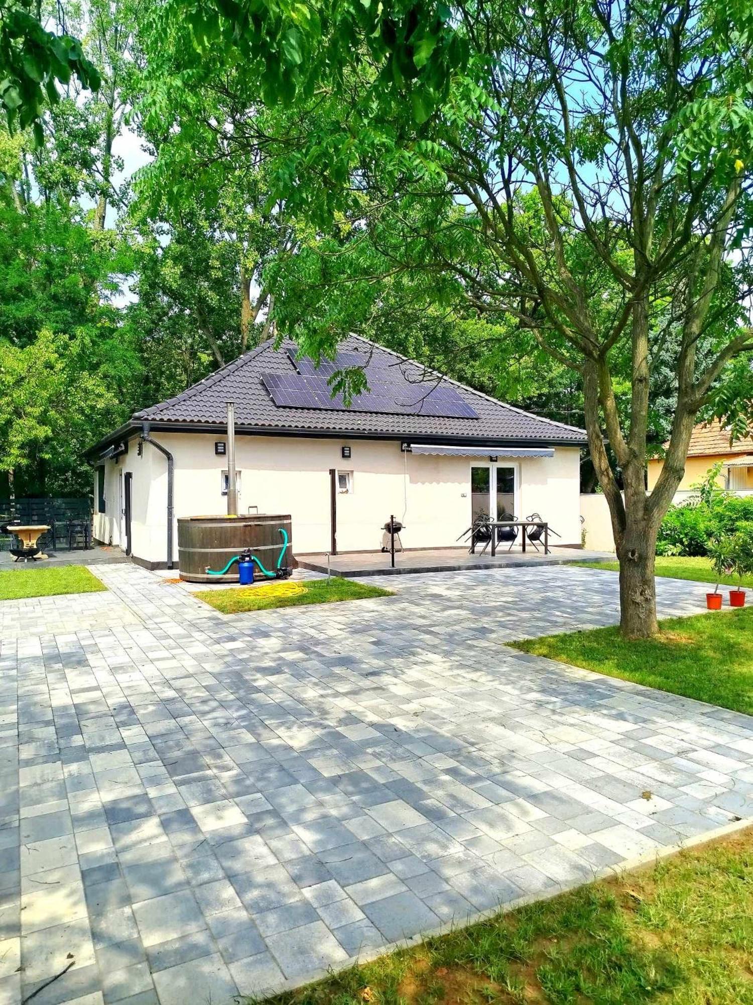Karát Apartmanok