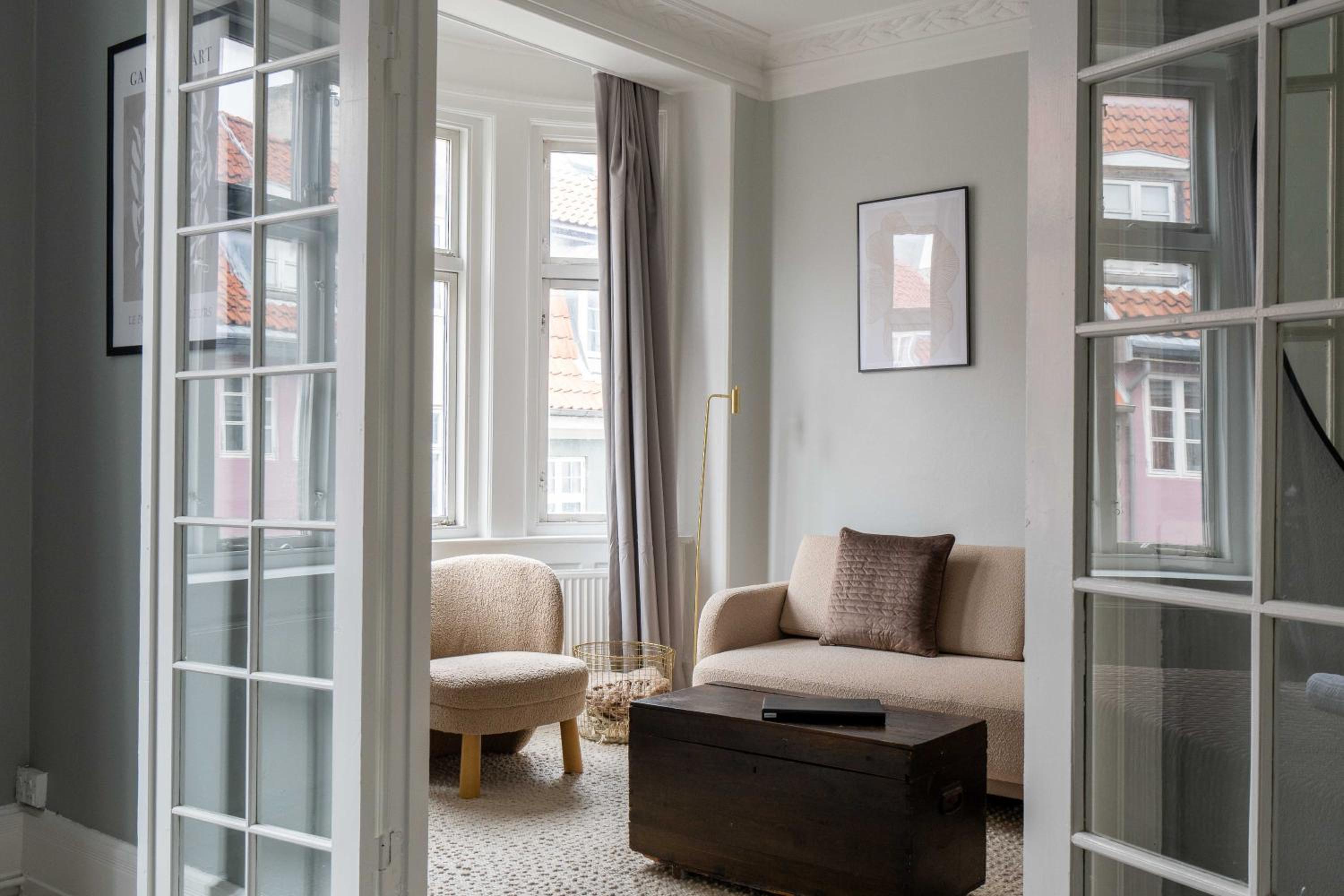 Super Central 2BR Apartment in Old Town Copenhagen