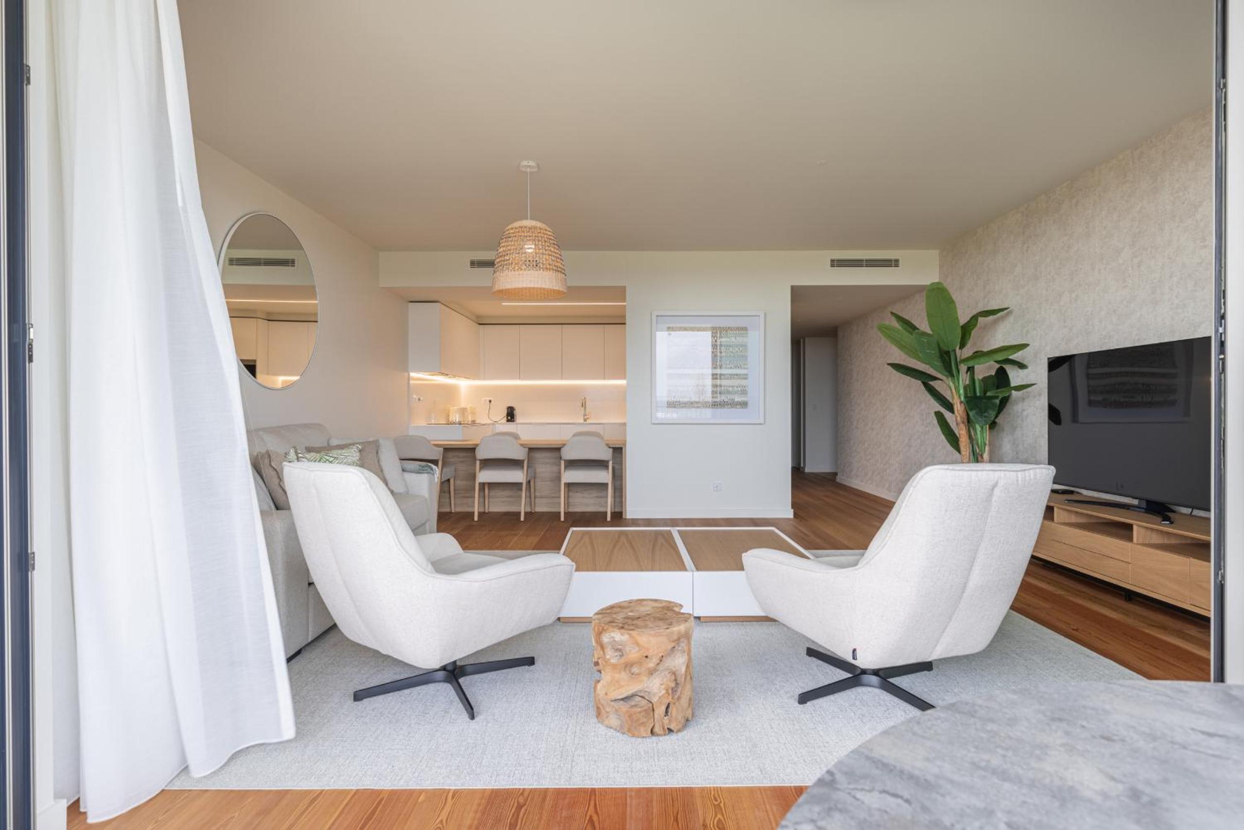 Beach facing apartment by Innkeeper view 3