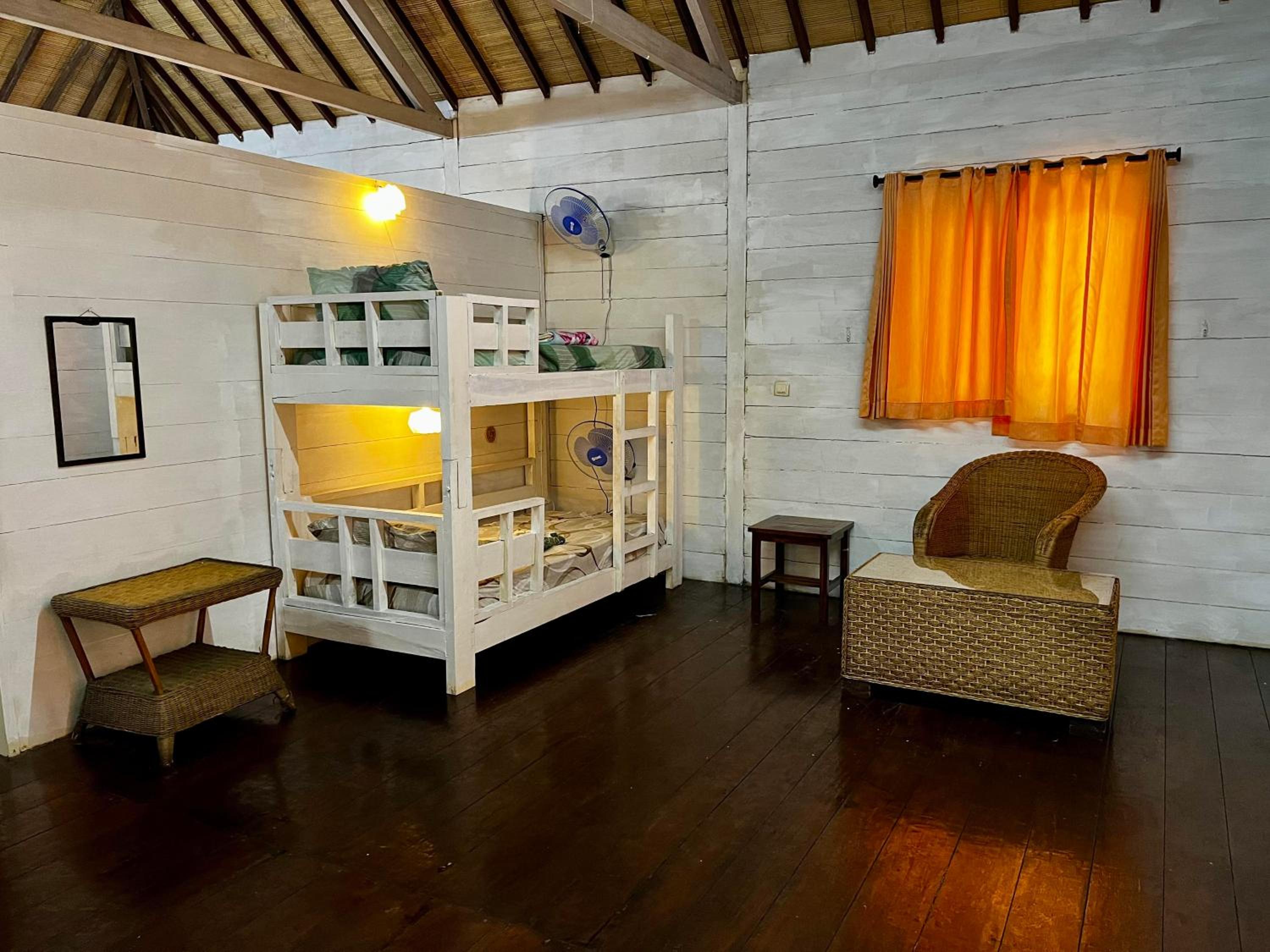 Oasi Gili Air - Family Room view 3