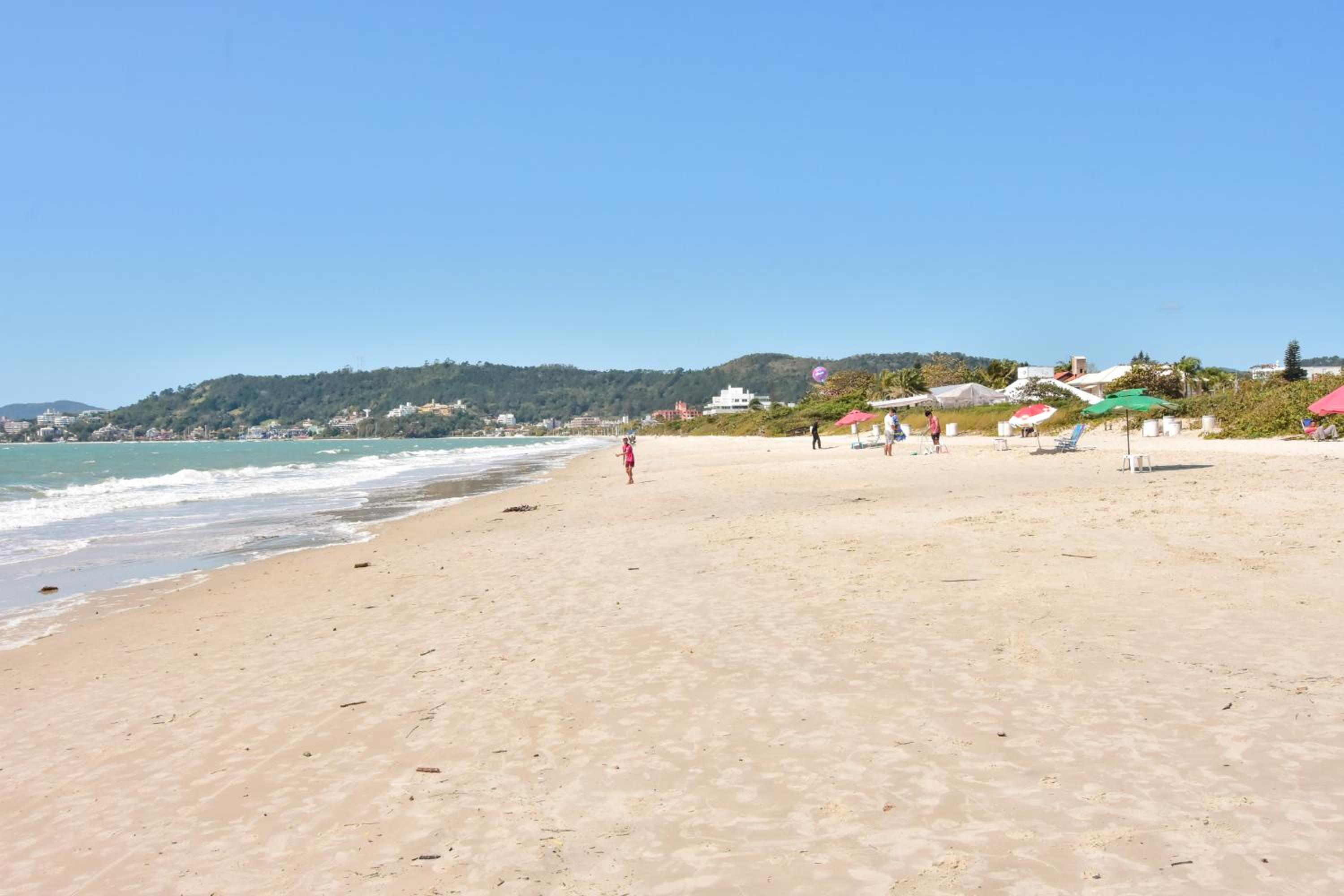 No coração de Jurerê, 1 quadra da Praia DX6004