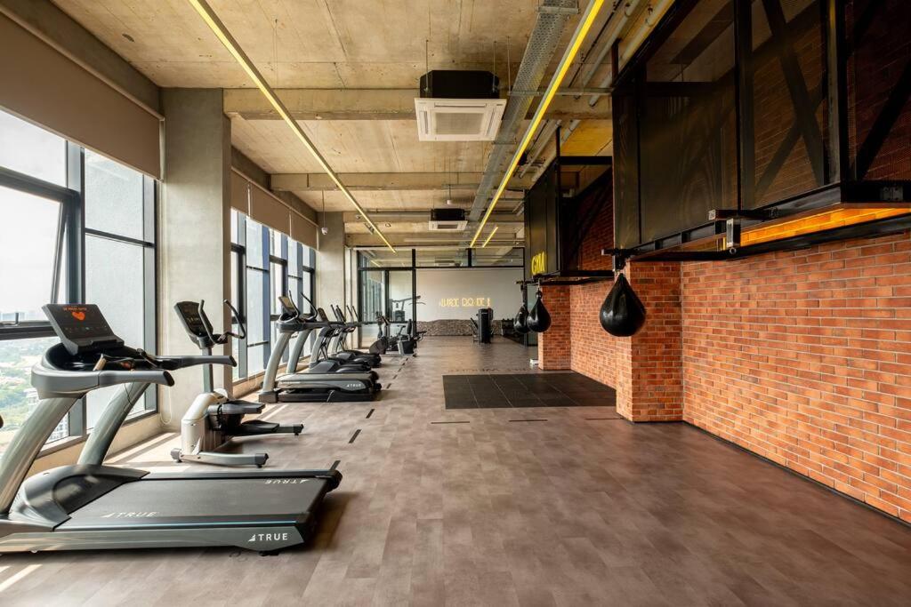 The Artist's Loft at Millerz 2BR 4Pax MidValley