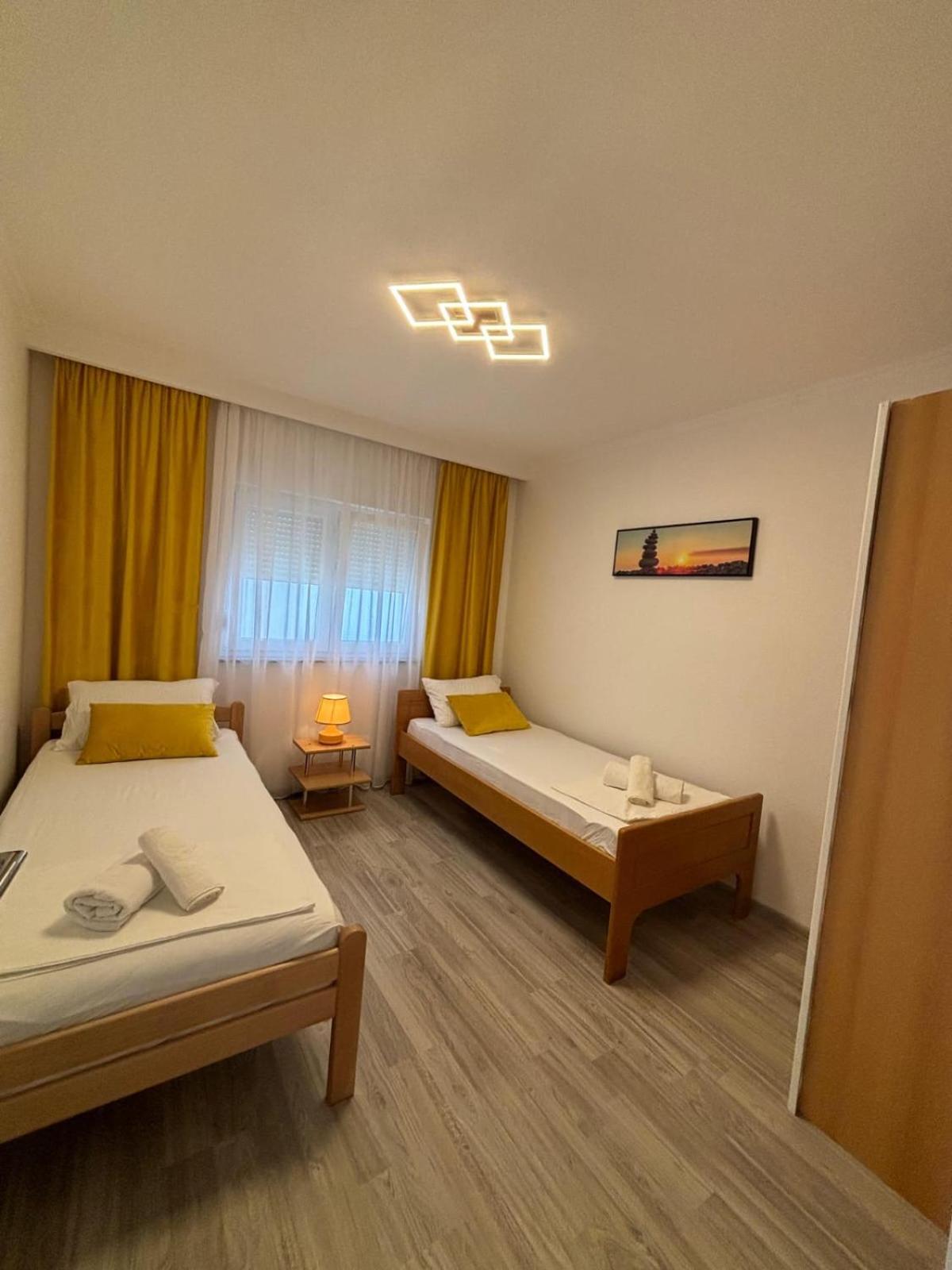 Comfort F & F Apartment