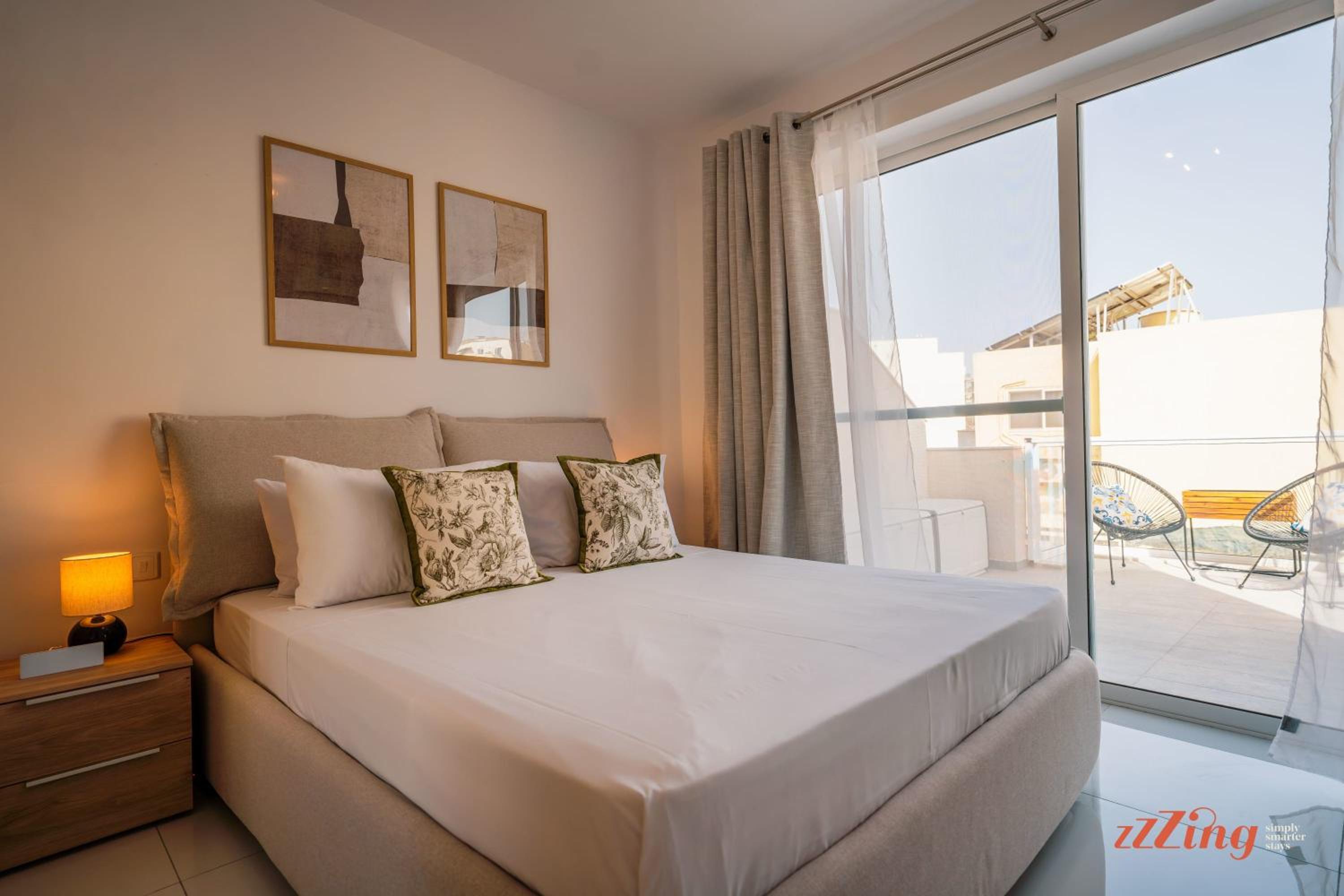 Luxury Living in a Holiday Home in St Julian's view 4