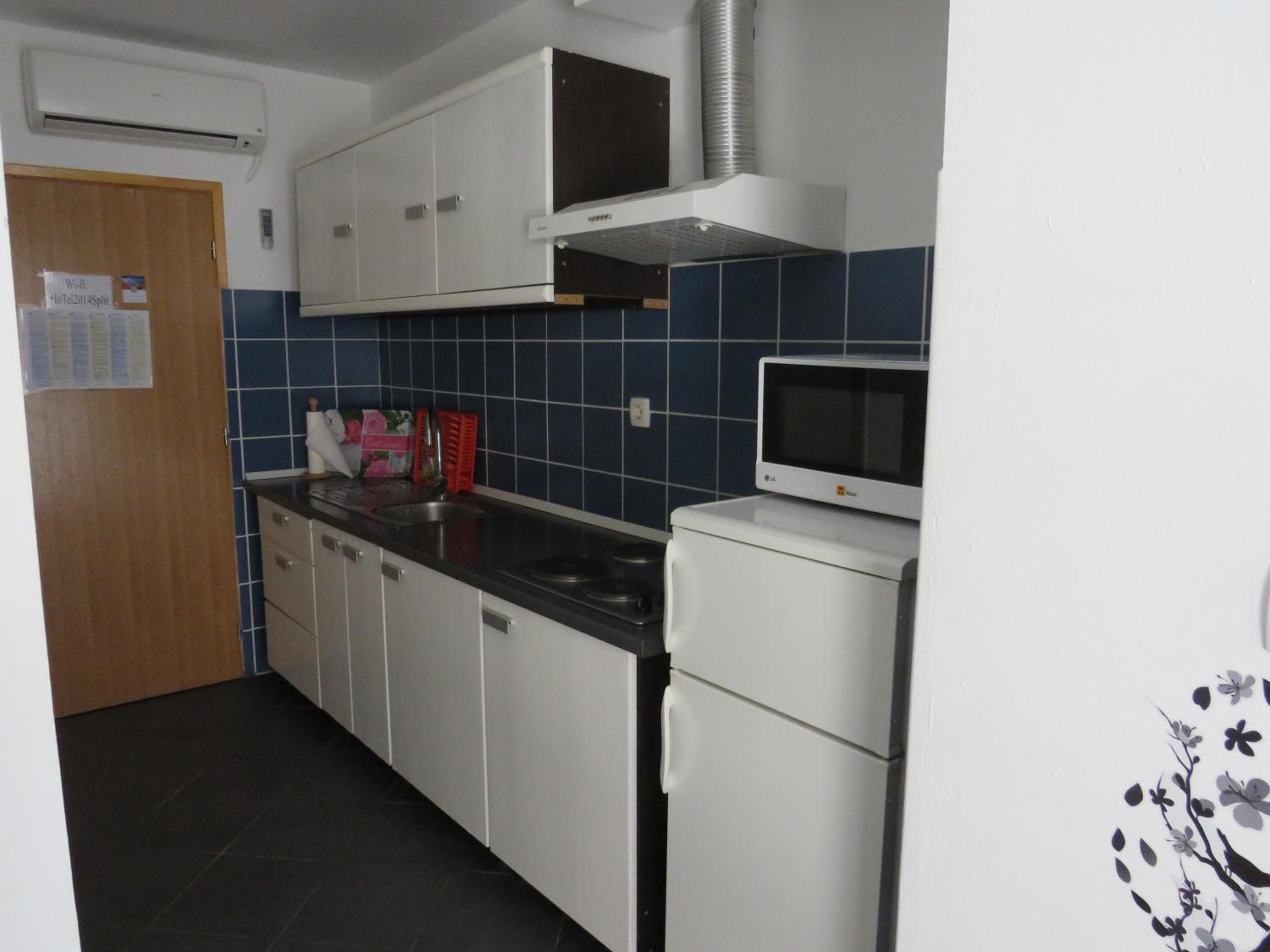 Photo 52