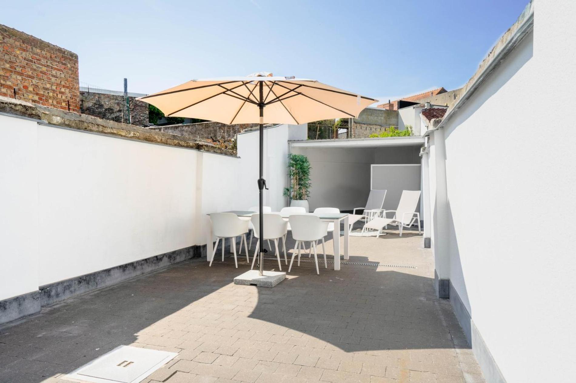 Charming Ostend Home: Near Beach City Center