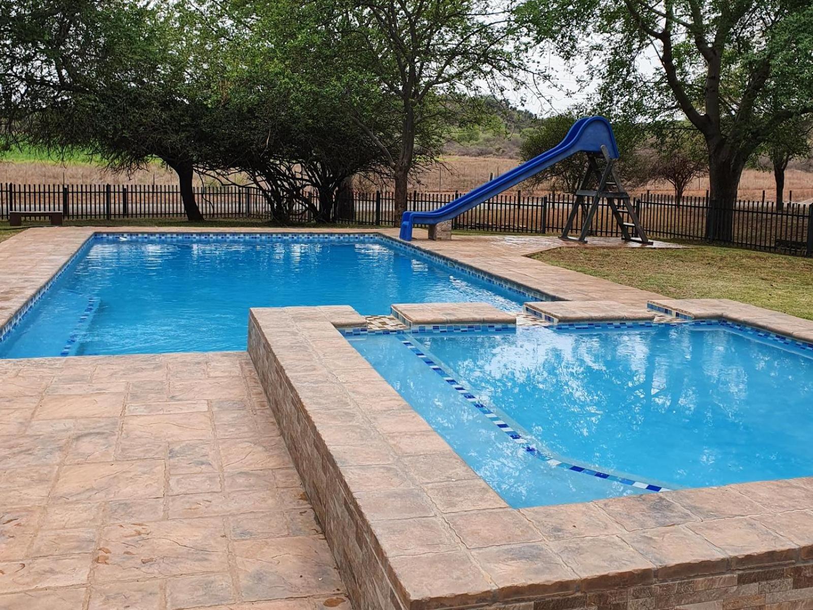 Ekuthuleni River Front Chalets Hoedspruit