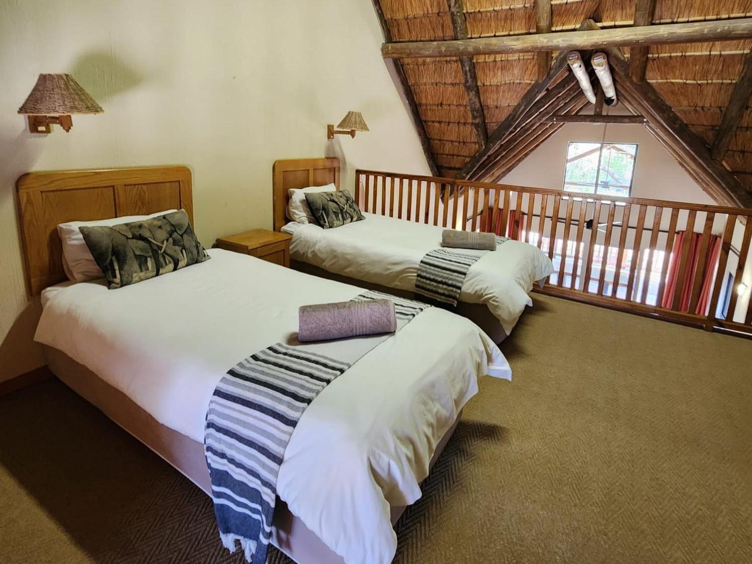 Ekuthuleni River Front Chalets Hoedspruit