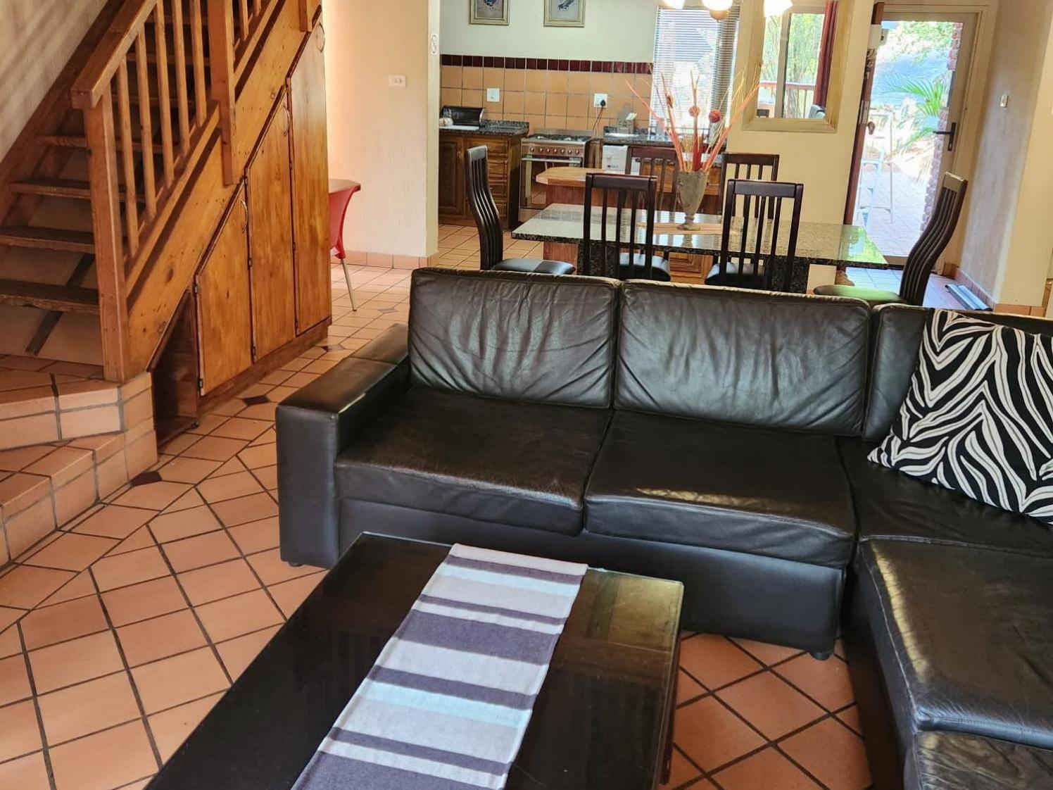 Ekuthuleni River Front Chalets Hoedspruit