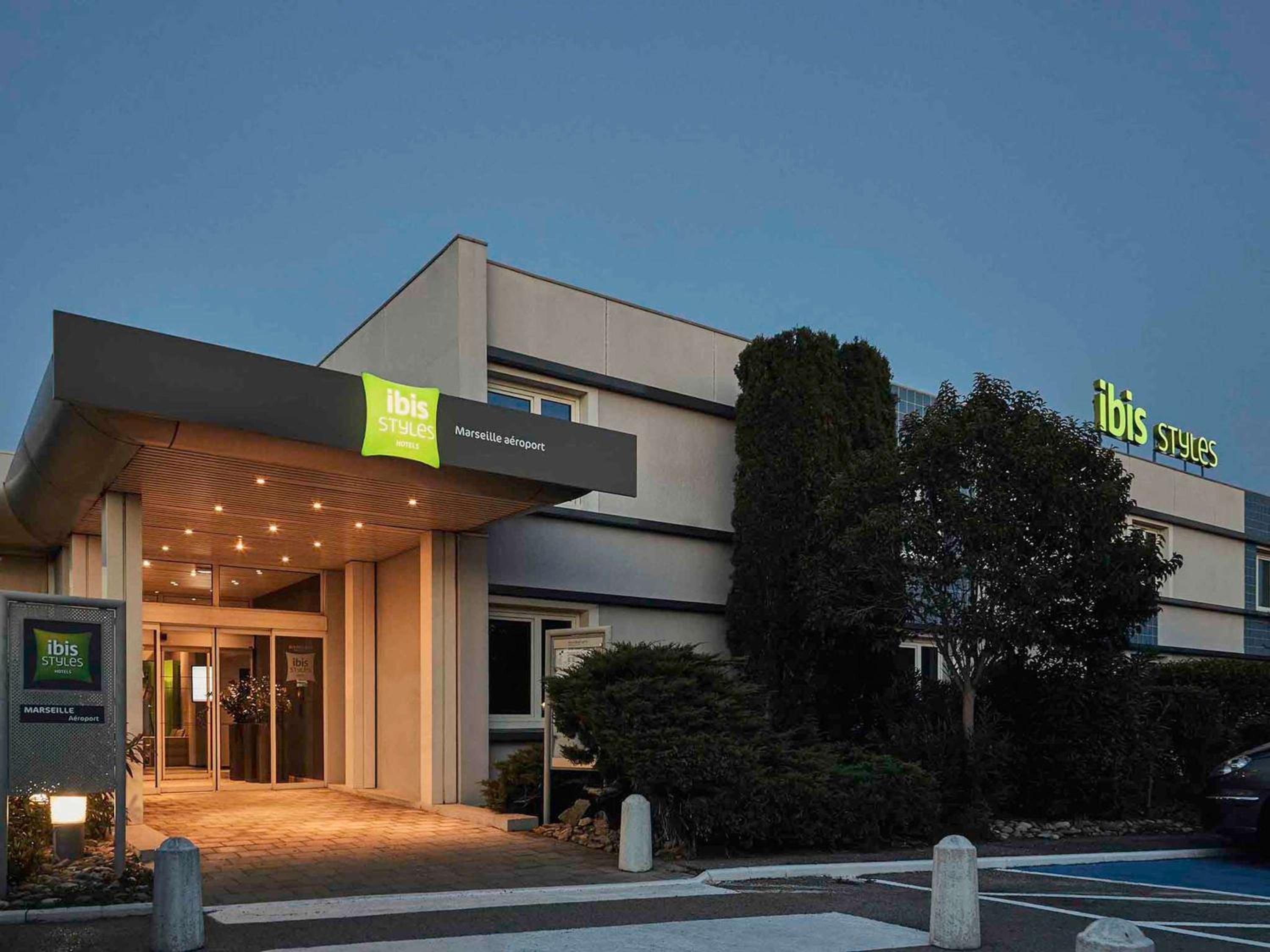 Vitrolles Vacations - ibis Styles Marseille Aeroport - Property Image 3
