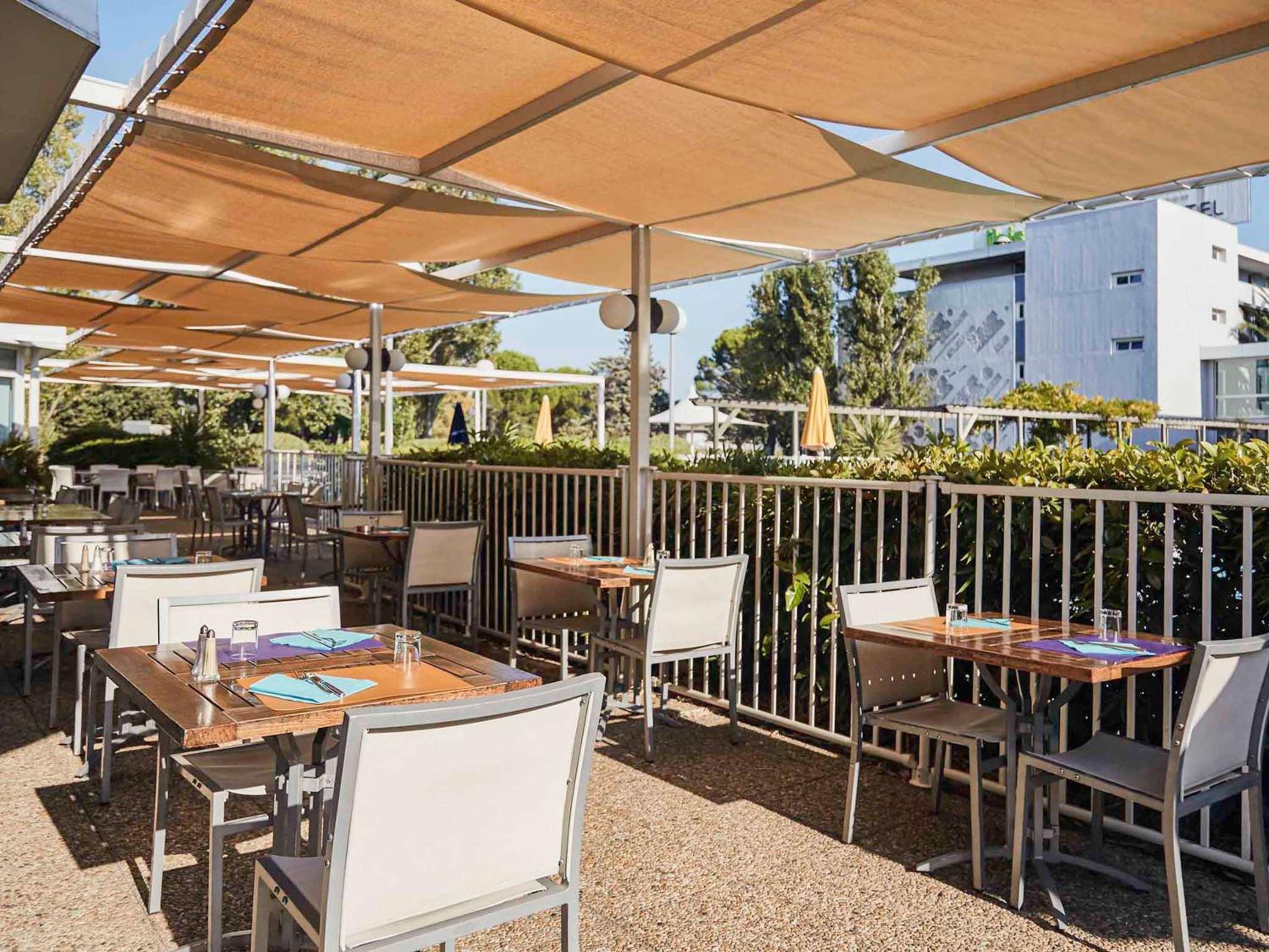 Vitrolles Vacations - ibis Styles Marseille Aeroport - Property Image 4